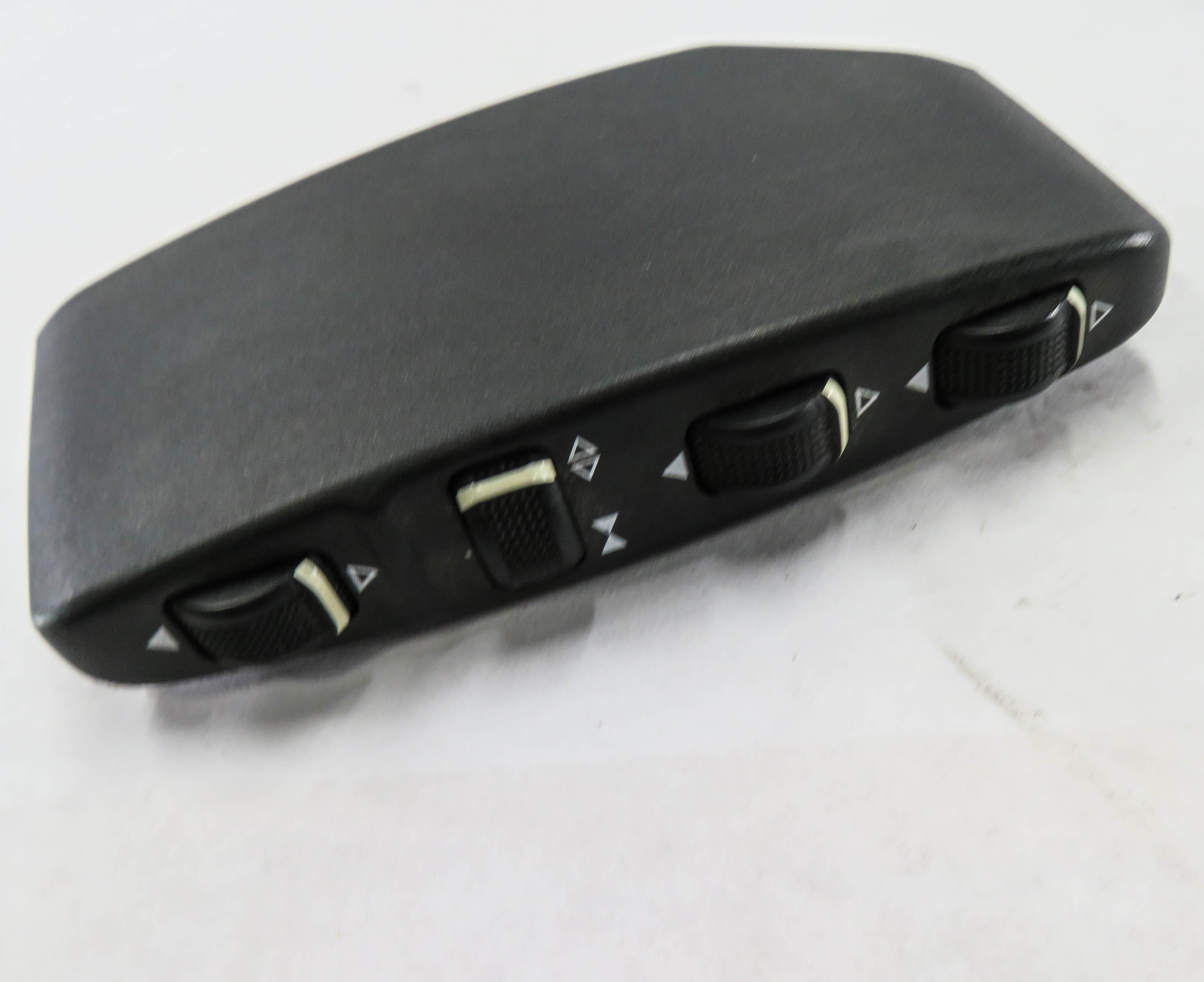 2014 MERCEDES E350 (A207) CONVERTIBLE - DRIVER SEAT LUMBAR CONTROL PANEL — exact item pictured