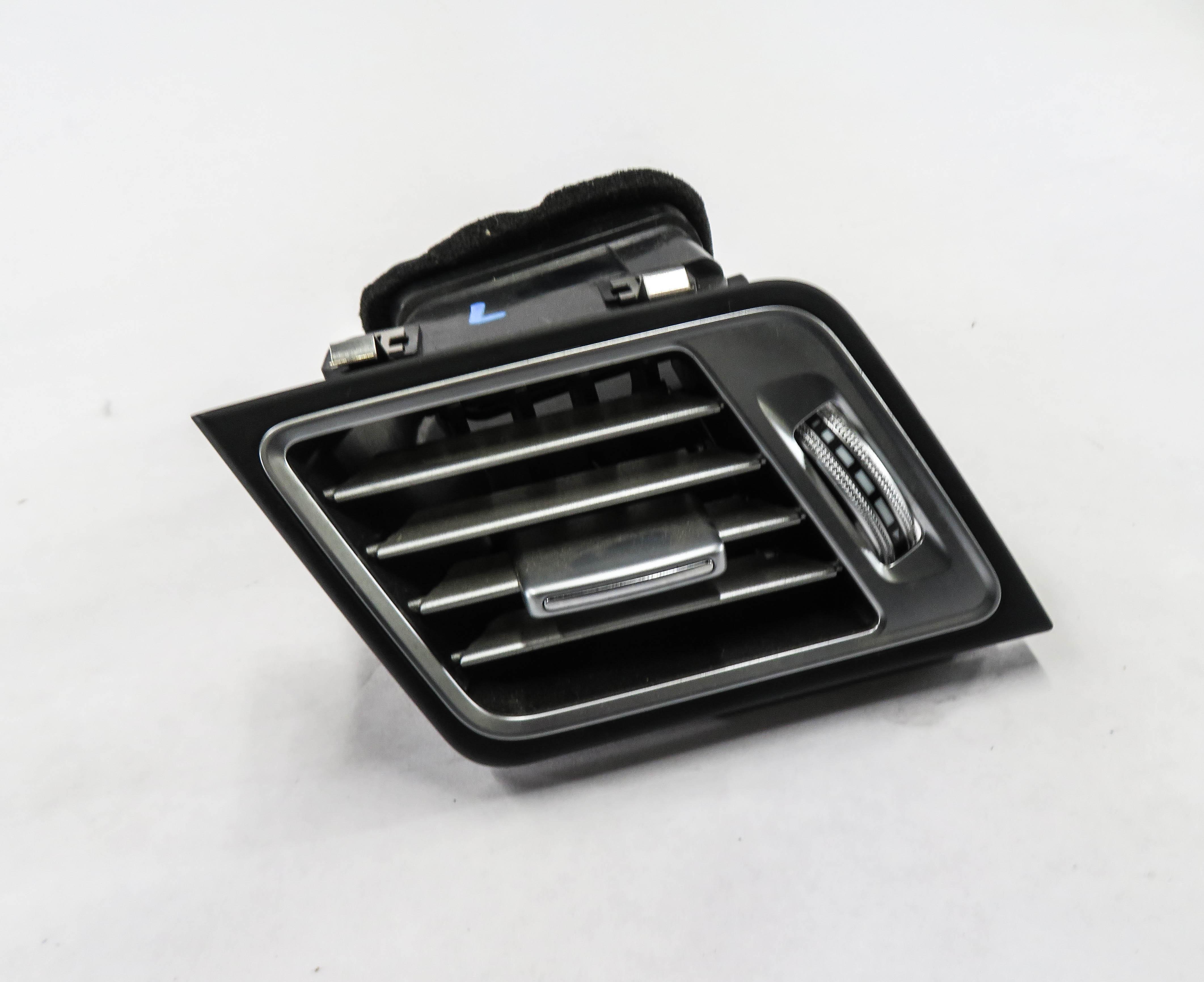 2014 MERCEDES E350 (A207) CONVERTIBLE - LEFT DRIVER DASH HEATER A/C AIR VENT — exact item pictured