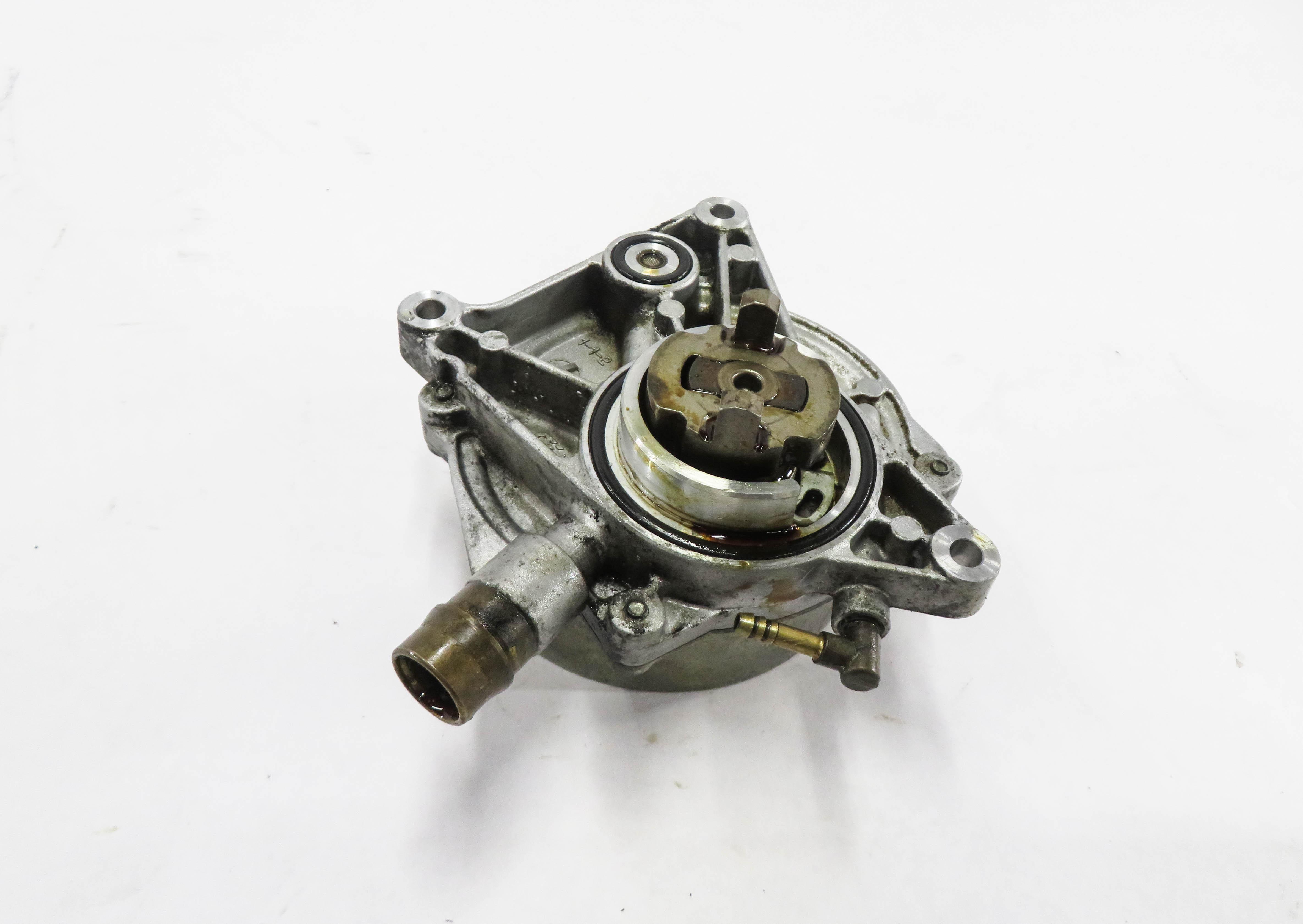 2008 PORSCHE CAYENNE (957) 4.8L M49.01 ENGINE- BRAKE VACUUM PUMP — exact item pictured