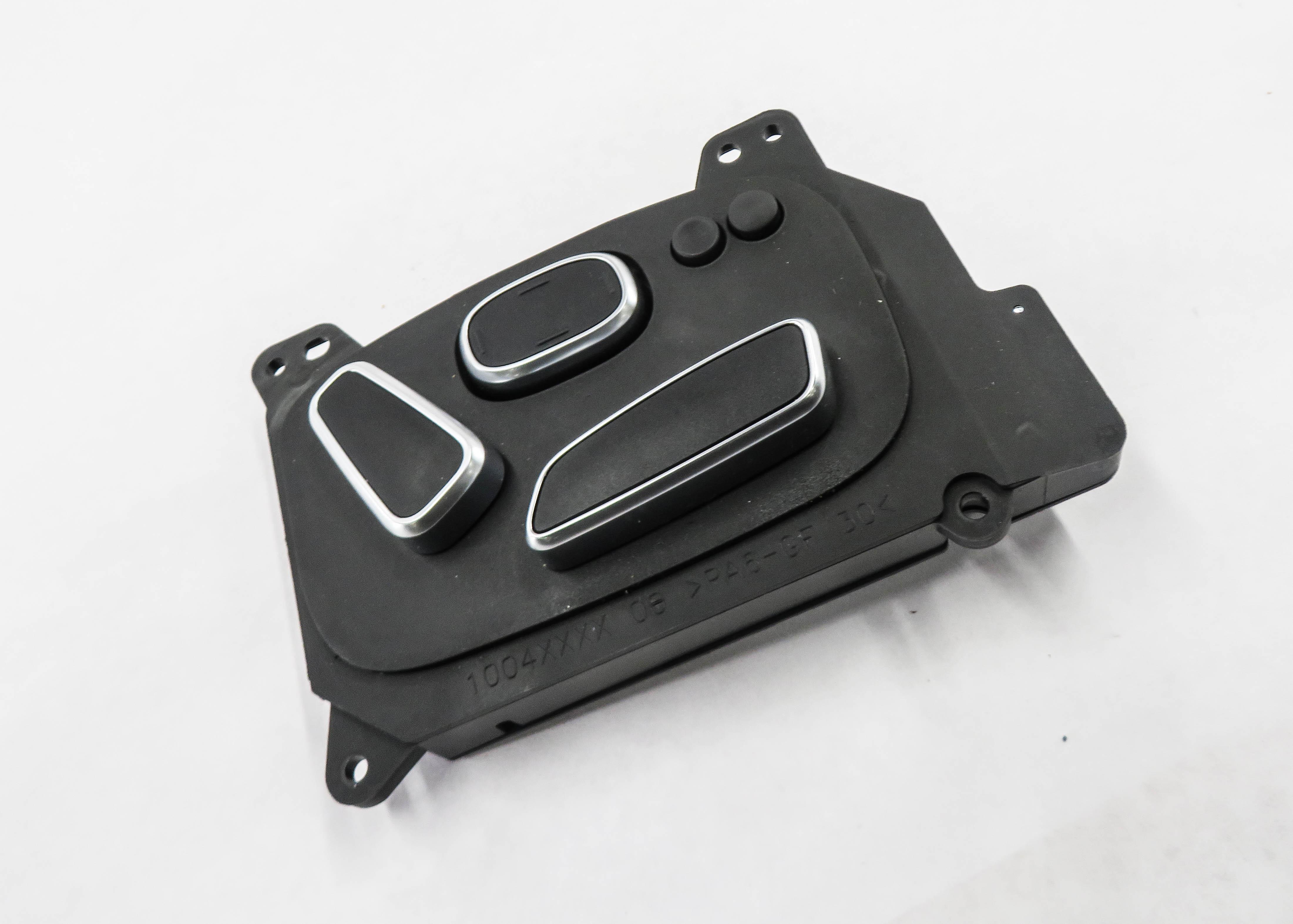 2013 RANGE ROVER (L405) RIGHT FRONT PASSENGER SEAT ADJUSTMENT SWITCH BUTTON — exact item pictured