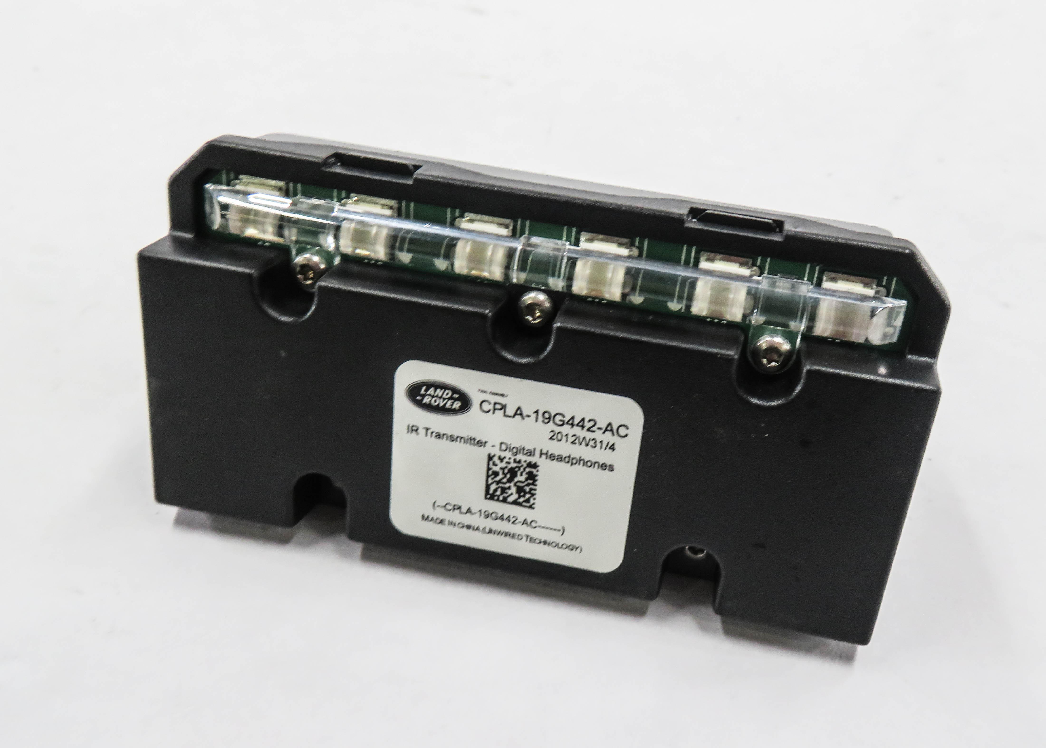 2013 RANGE ROVER (L405) WIRELESS HEADPHONE TRANSMITTER MODULE — exact item pictured