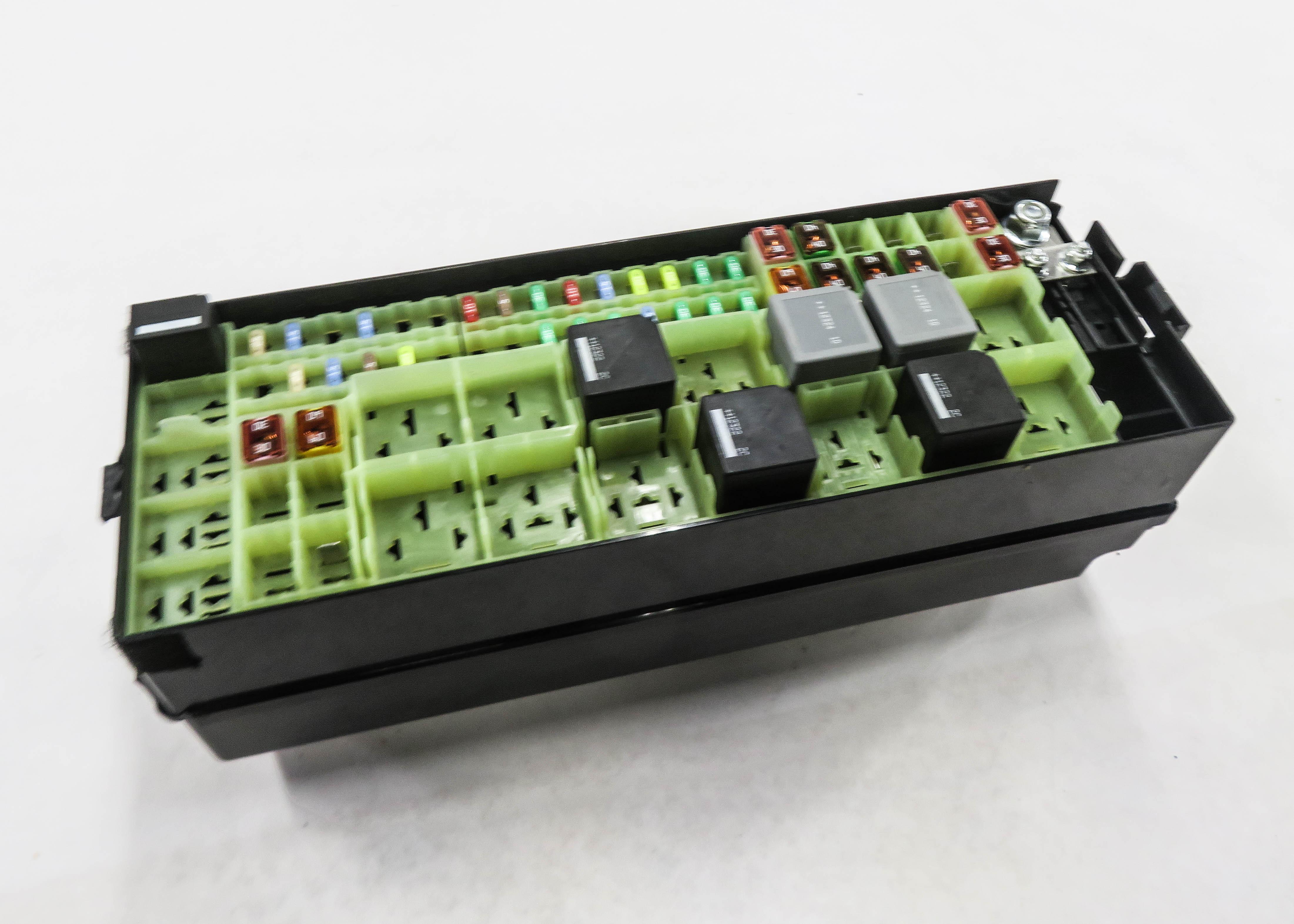 2013 RANGE ROVER (L405) REAR FUSE BOX POWER JUNCTION — exact item pictured
