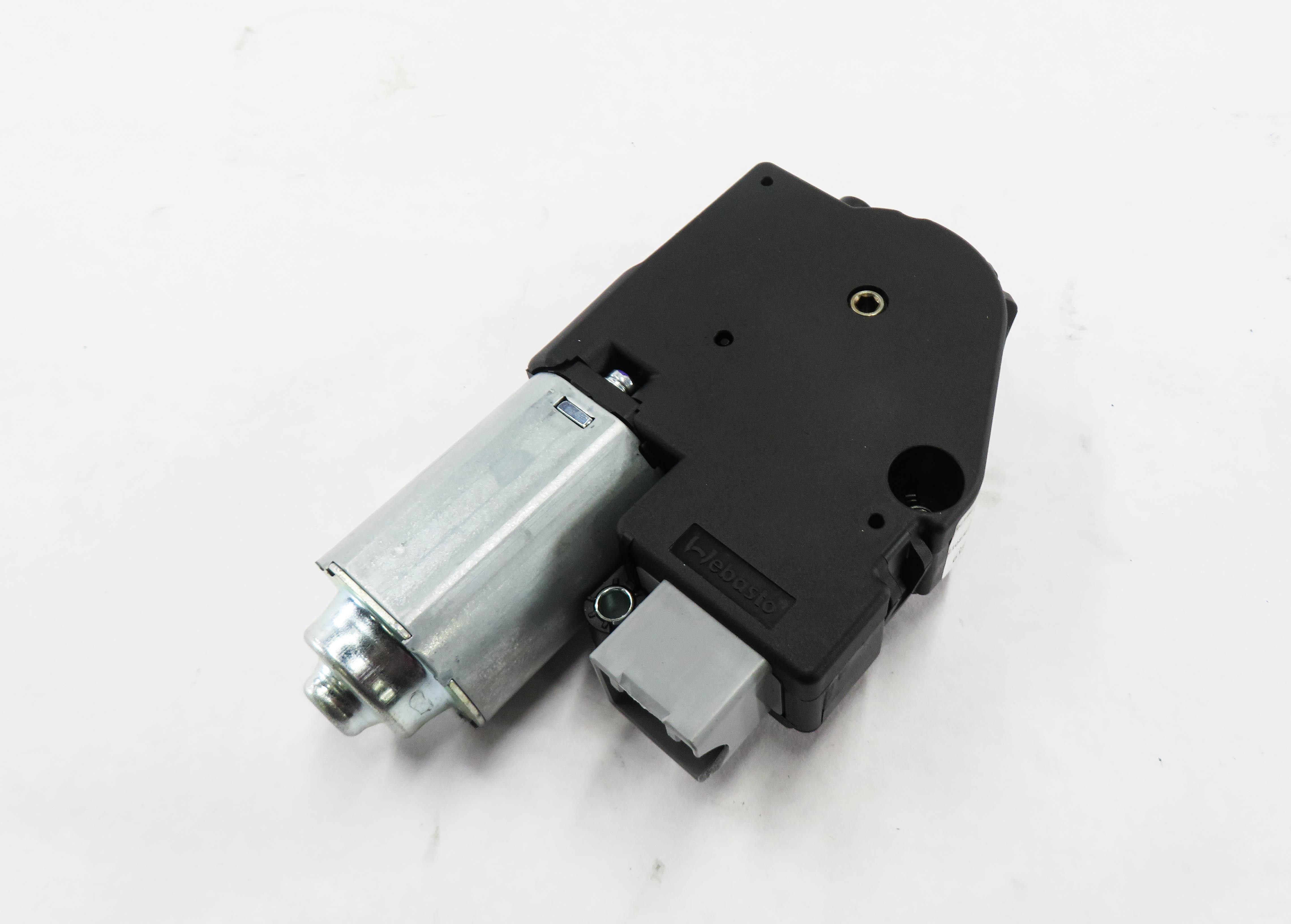 2013-2022 RANGE ROVER SPORT (L405 L494) SUNROOF SUNSHADE SUN SHADE MOTOR — exact item pictured