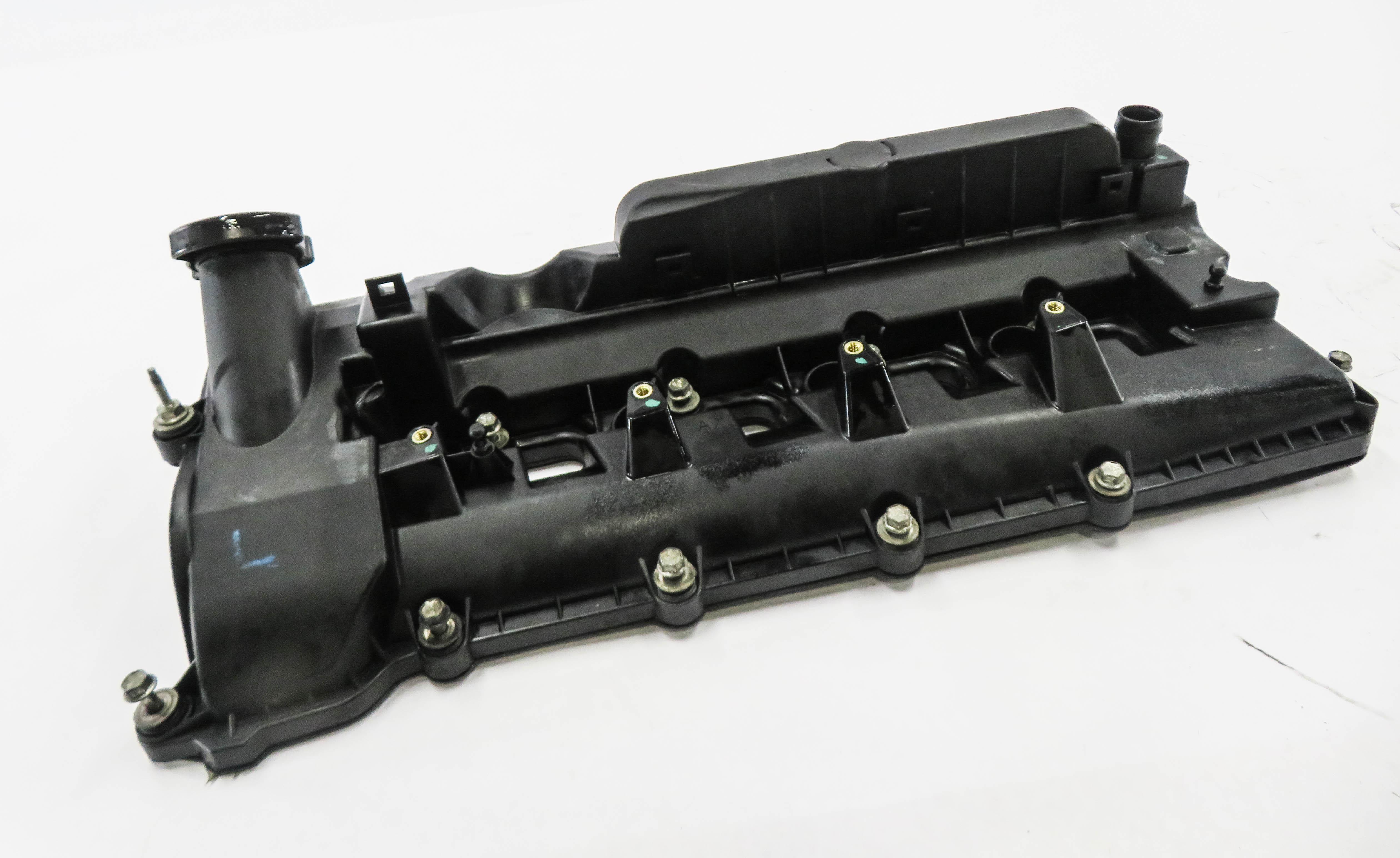 10-18 RANGE ROVER SPORT (L320 L322 L494 L405) 5.0L V8 - LEFT ENGINE VALVE COVER — exact item pictured