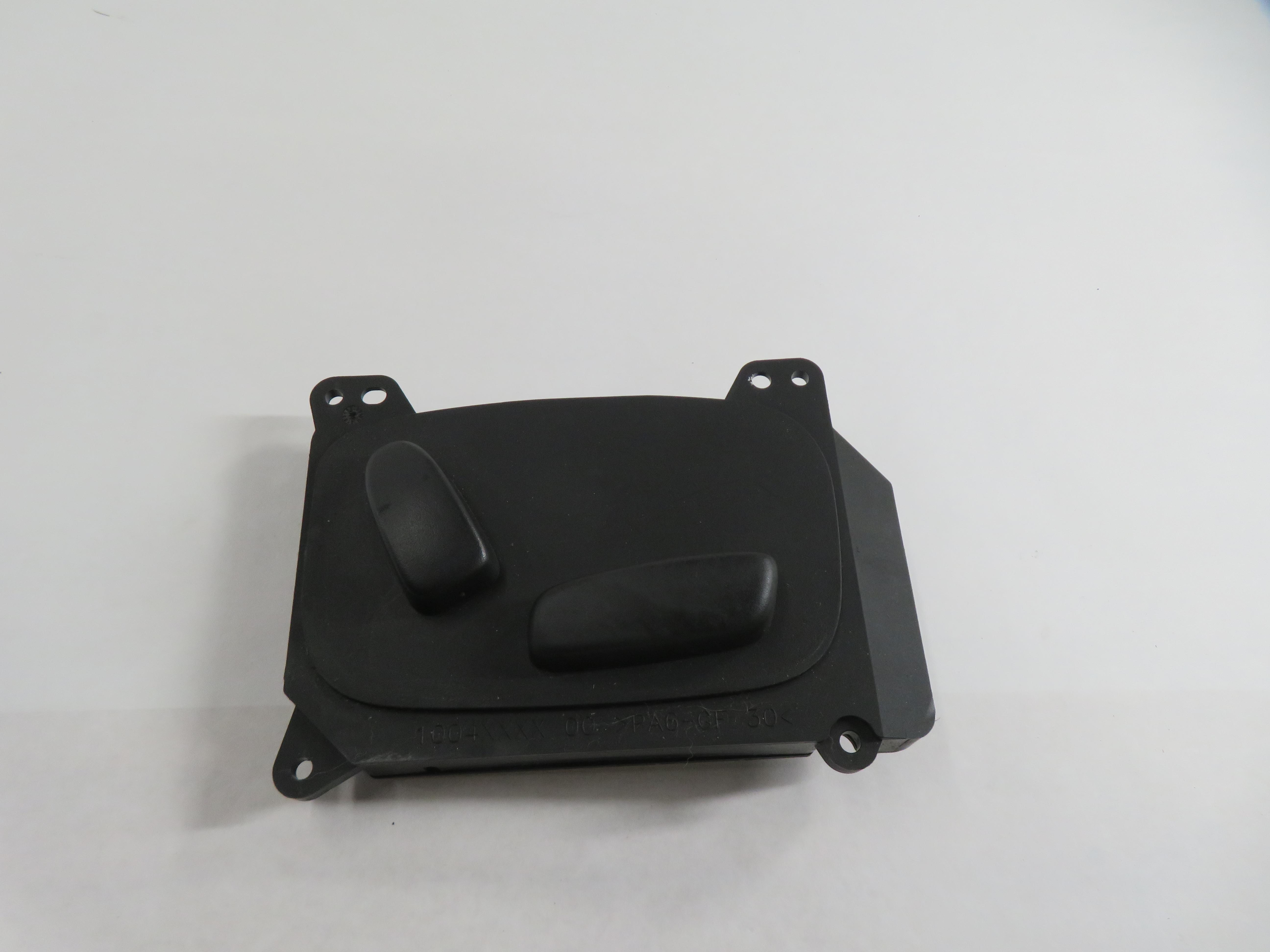 2010 LAND ROVER LR4 - RIGHT FRONT PASSENGER SEAT ADJUSTMENT SWITCH BUTTON — exact item pictured