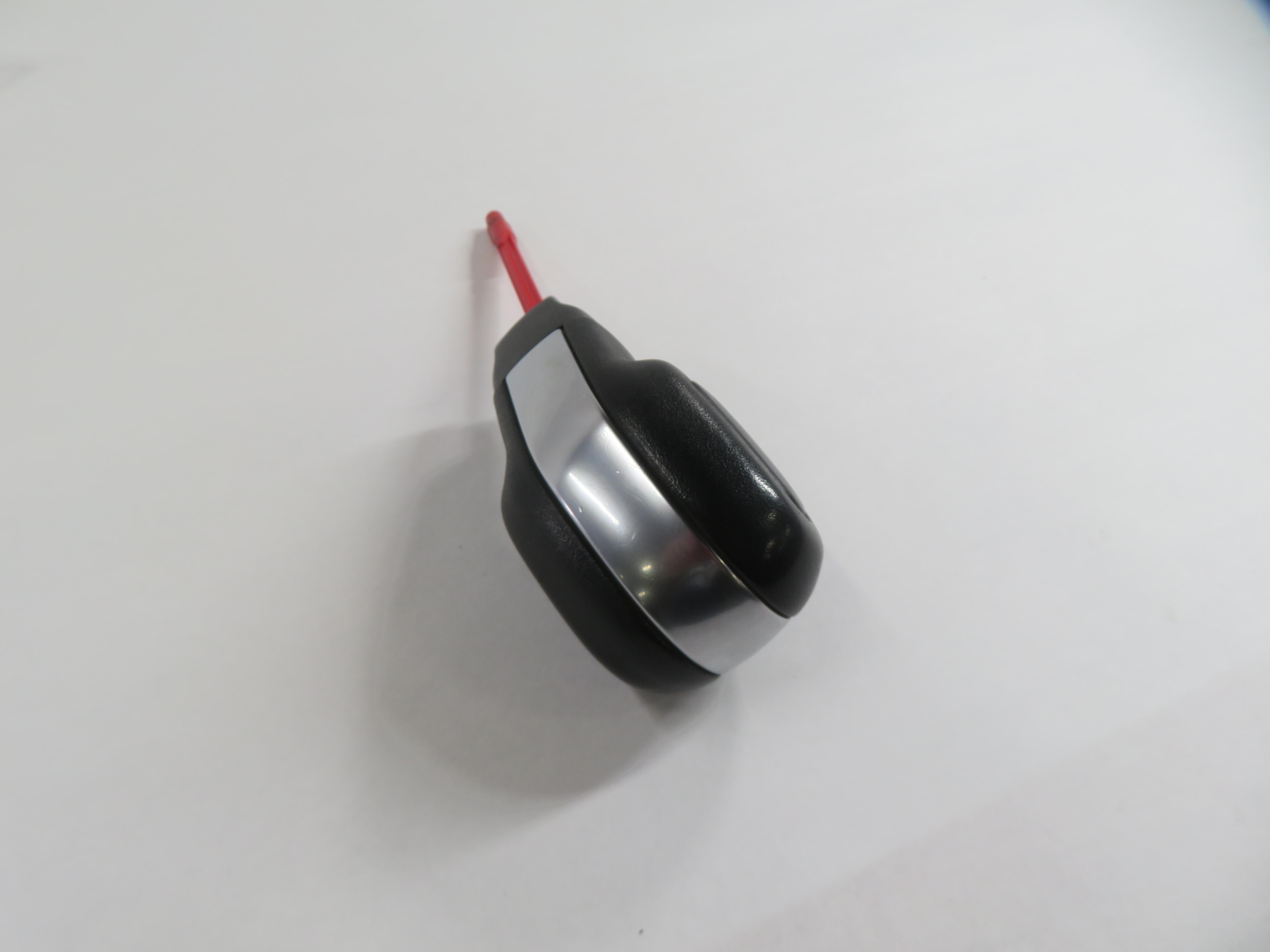 2010 LAND ROVER LR4 - TRANSMISSION GEAR SHIFTER SHIFT KNOB HANDLE — exact item pictured