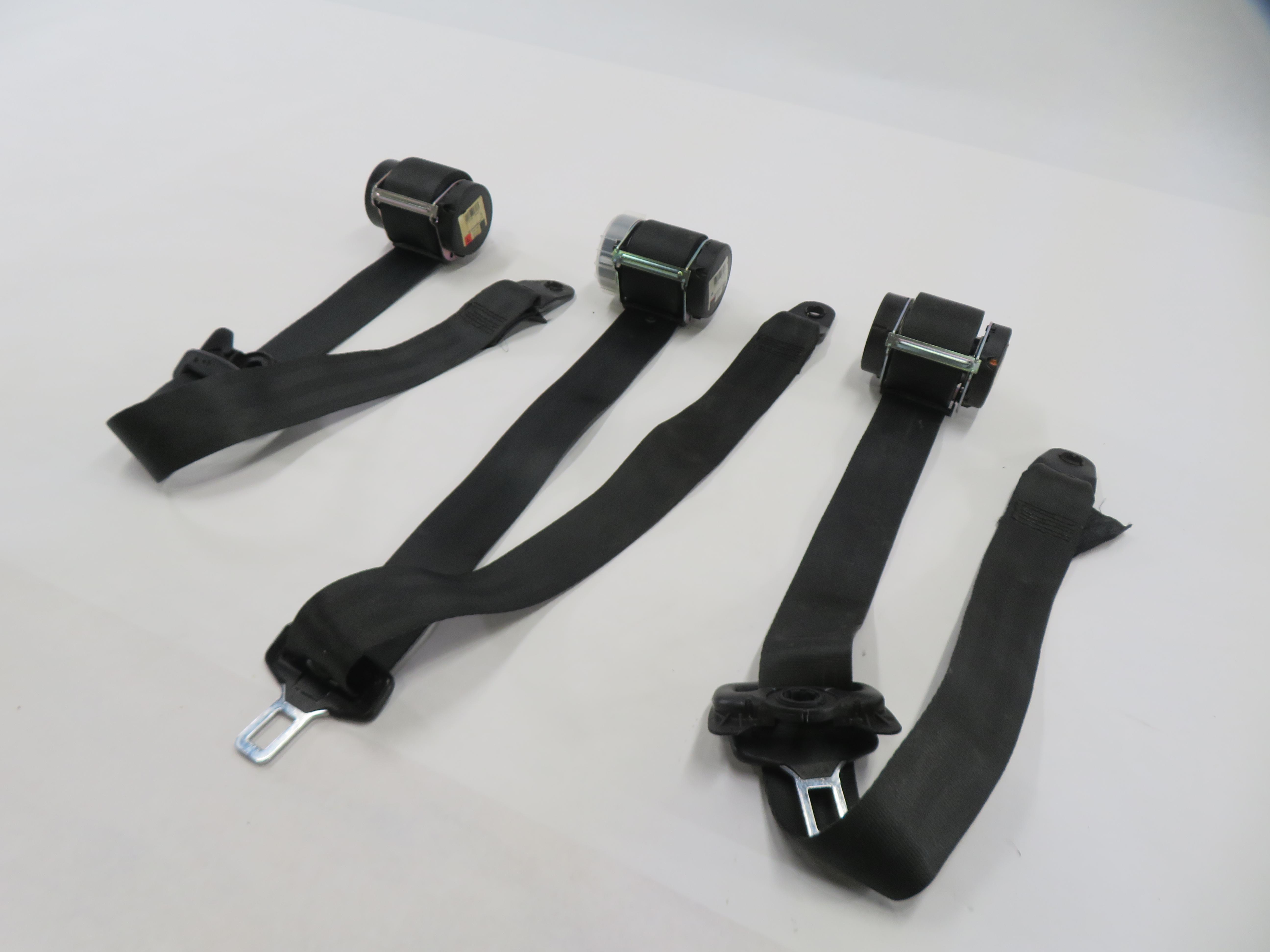 2010 LAND ROVER LR4 - REAR 2nd SECOND ROW SEAT SEATBELT RETRACTOR SET-3 (BLACK) — exact item pictured
