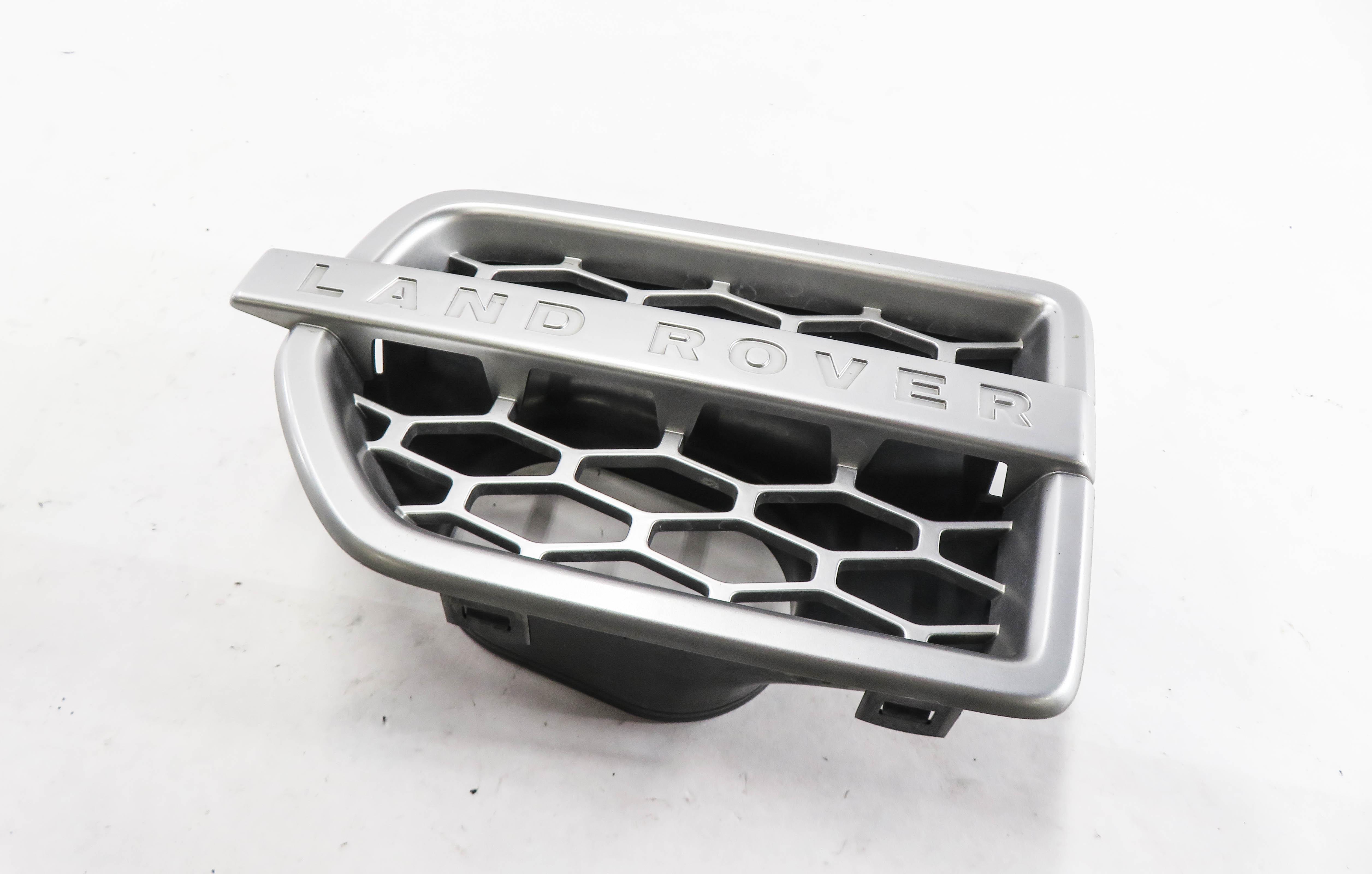 2010 LAND ROVER LR4 - LEFT FRONT DRIVER FENDER GRILLE AIR VENT TRIM — exact item pictured