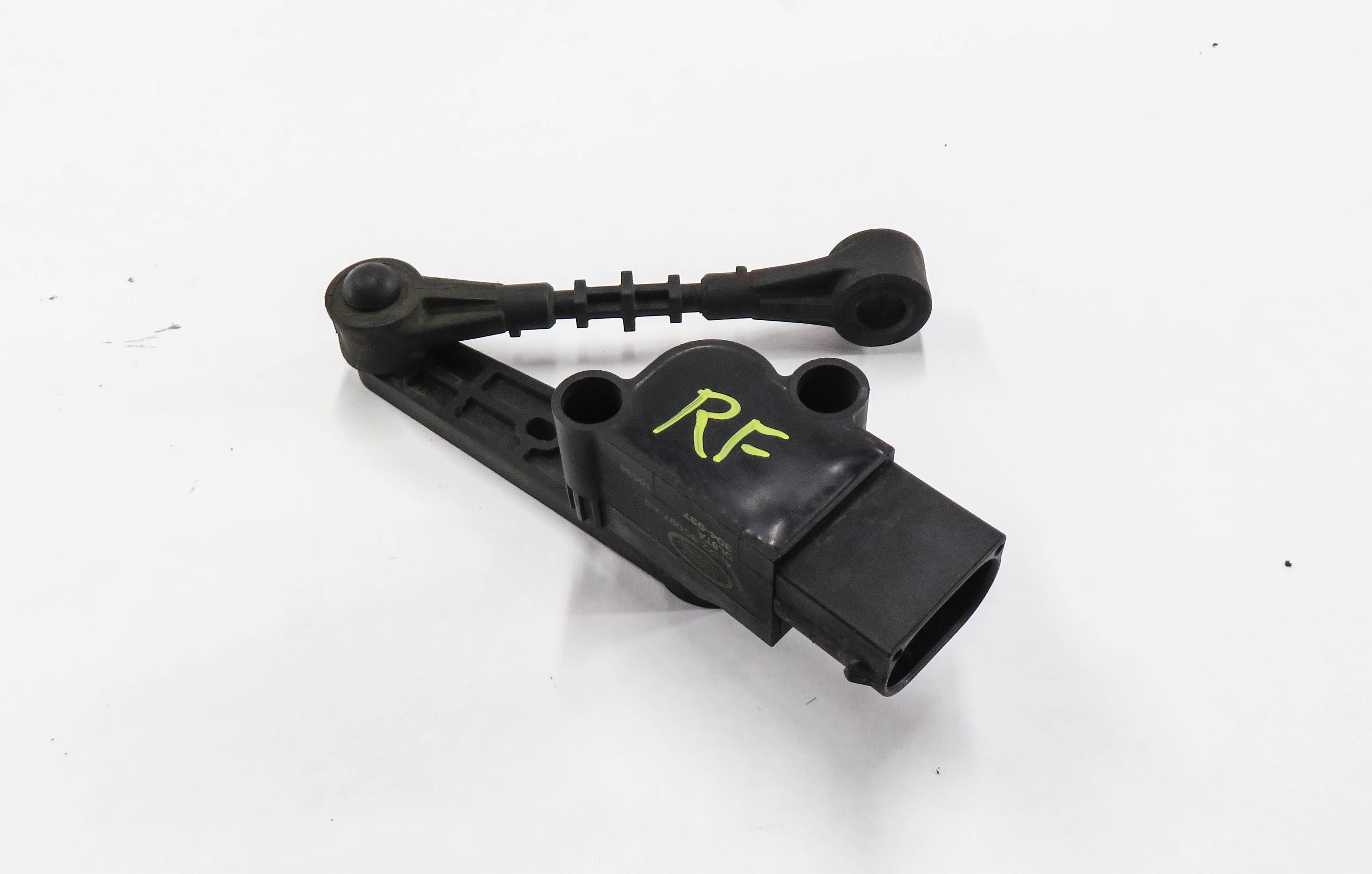 2010 LAND ROVER LR4 - RIGHT FRONT PASSENGER SUSPENSION HEIGHT LEVEL SENSOR — exact item pictured