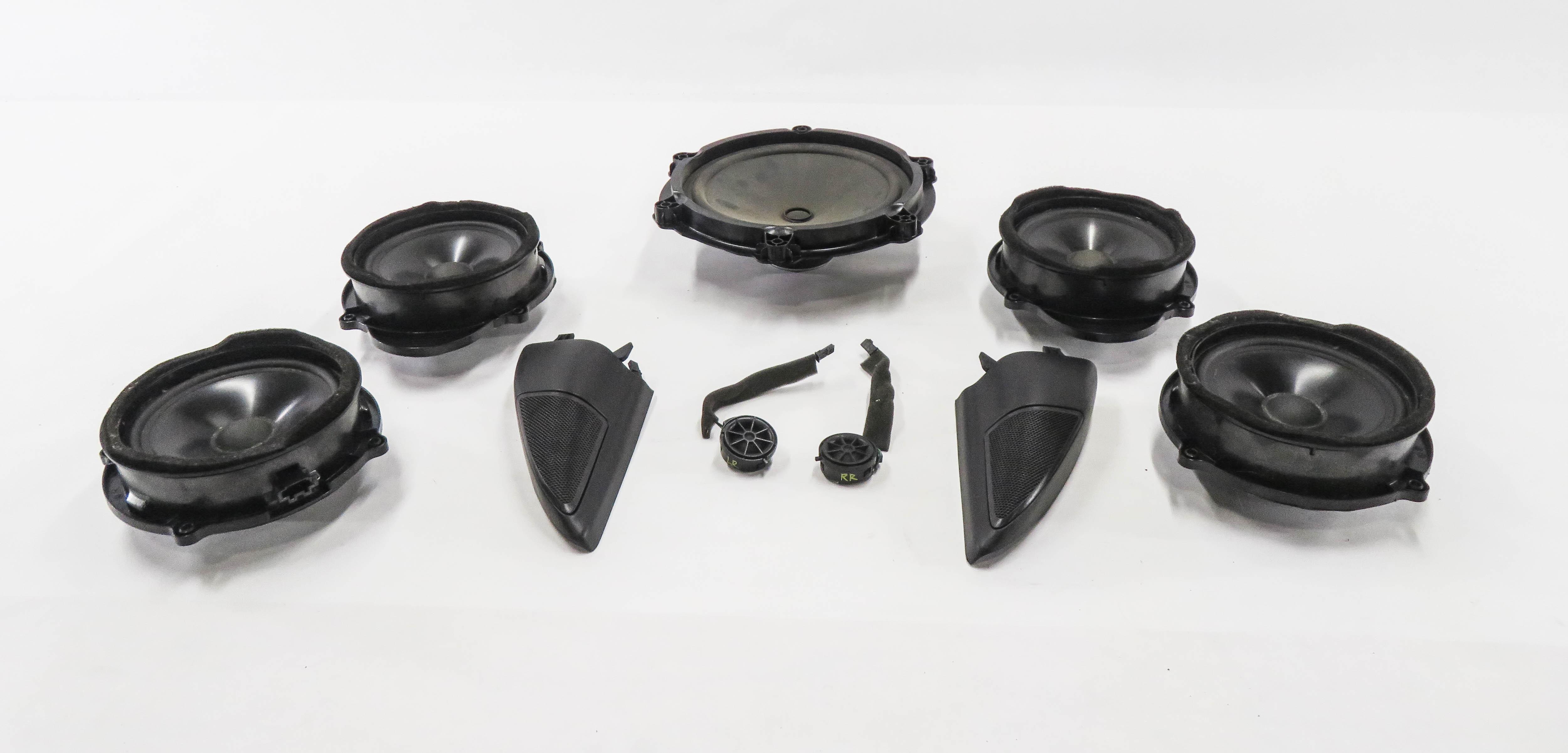 2010 LAND ROVER LR4 - RADIO STEREO HARMAN KARDON AUDIO SUBWOOFER SPEAKER SET — exact item pictured