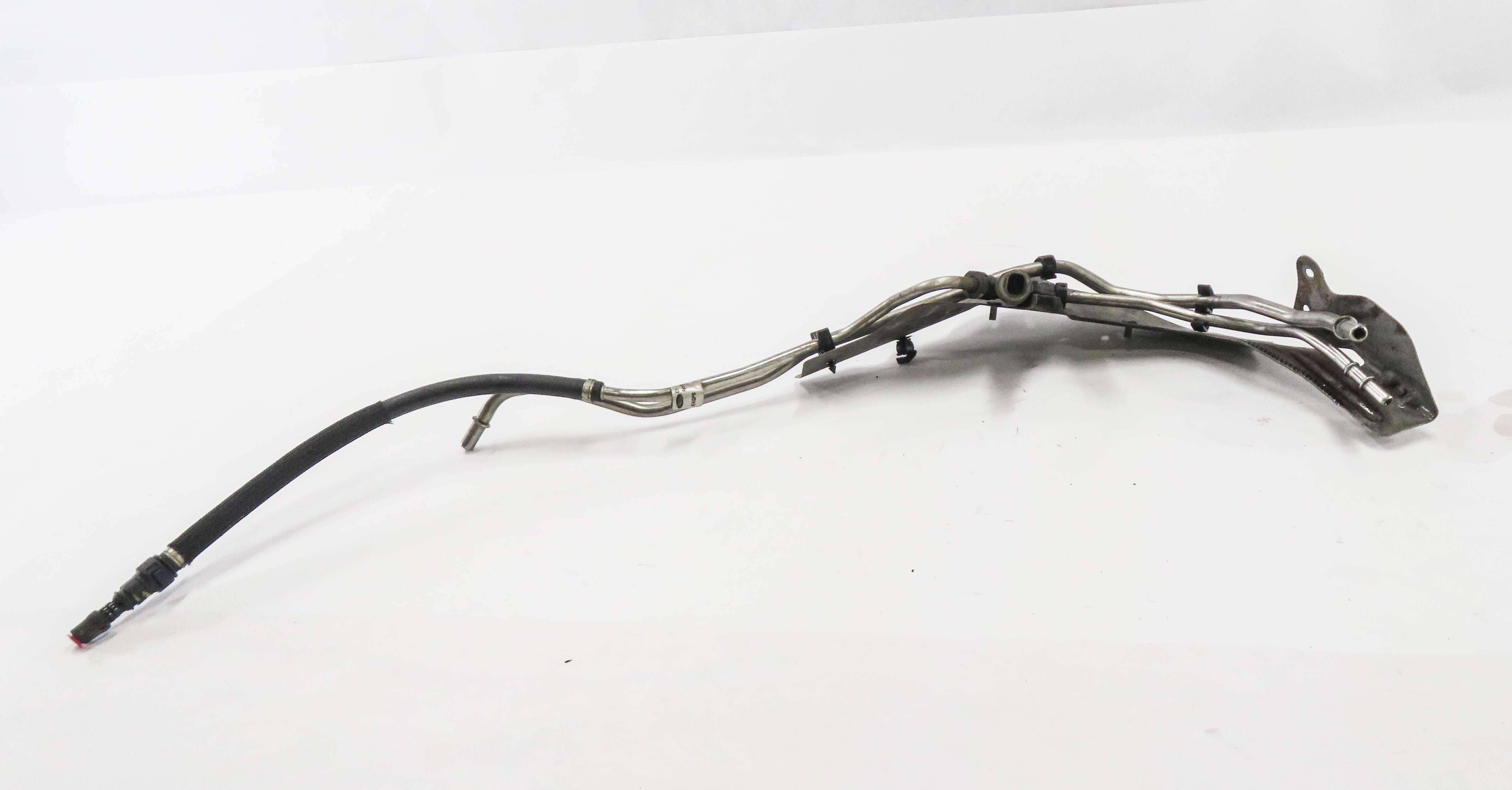 2010 LAND ROVER LR4 - 5.0L AJ133 V8 ENGINE FUEL FEED VAPOR LINE — exact item pictured