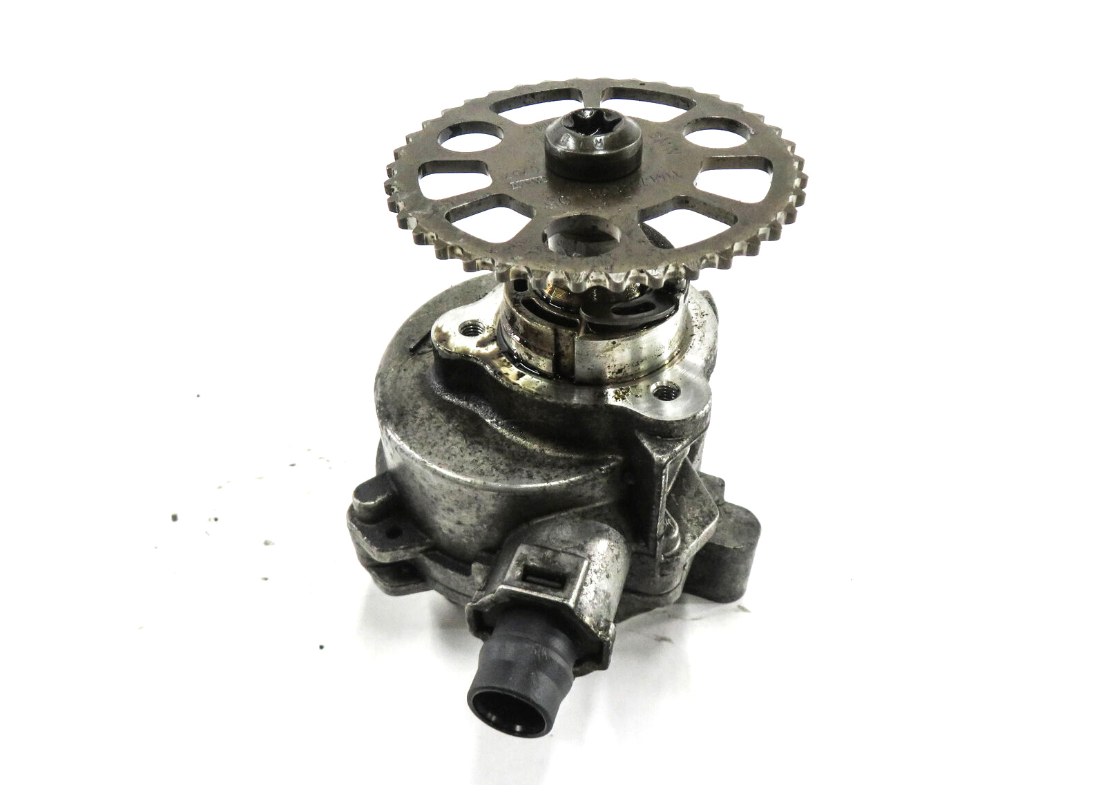 08-16 BMW 335i 535i X6 Z4 (E87 E90 E60 F01 E71 E89) 3.0L N54 ENGINE VACUUM PUMP — exact item pictured