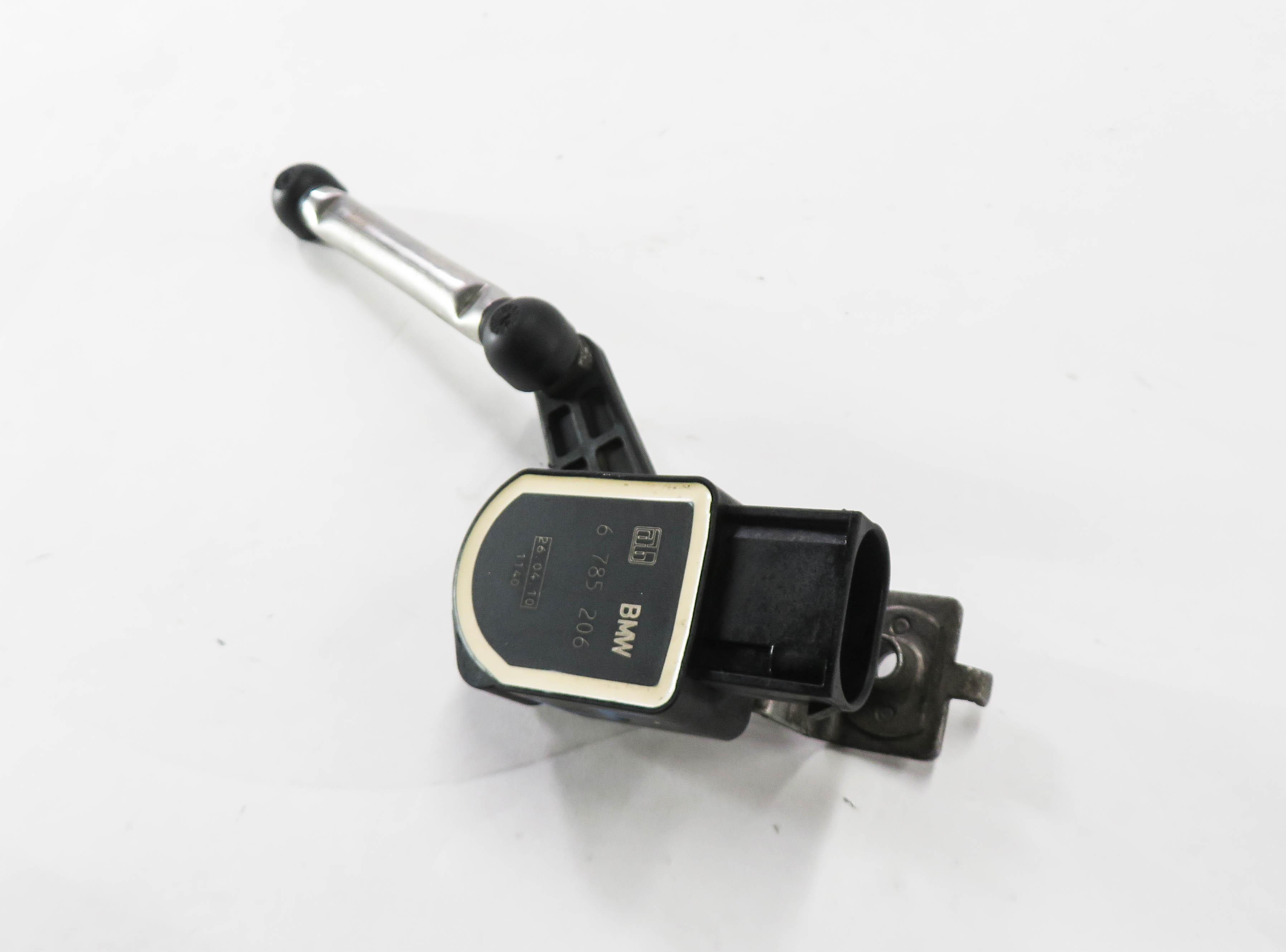2011 BMW X5M ///M (E70) LEFT FRONT DRIVER SUSPENSION HEIGHT LEVEL SENSOR — exact item pictured