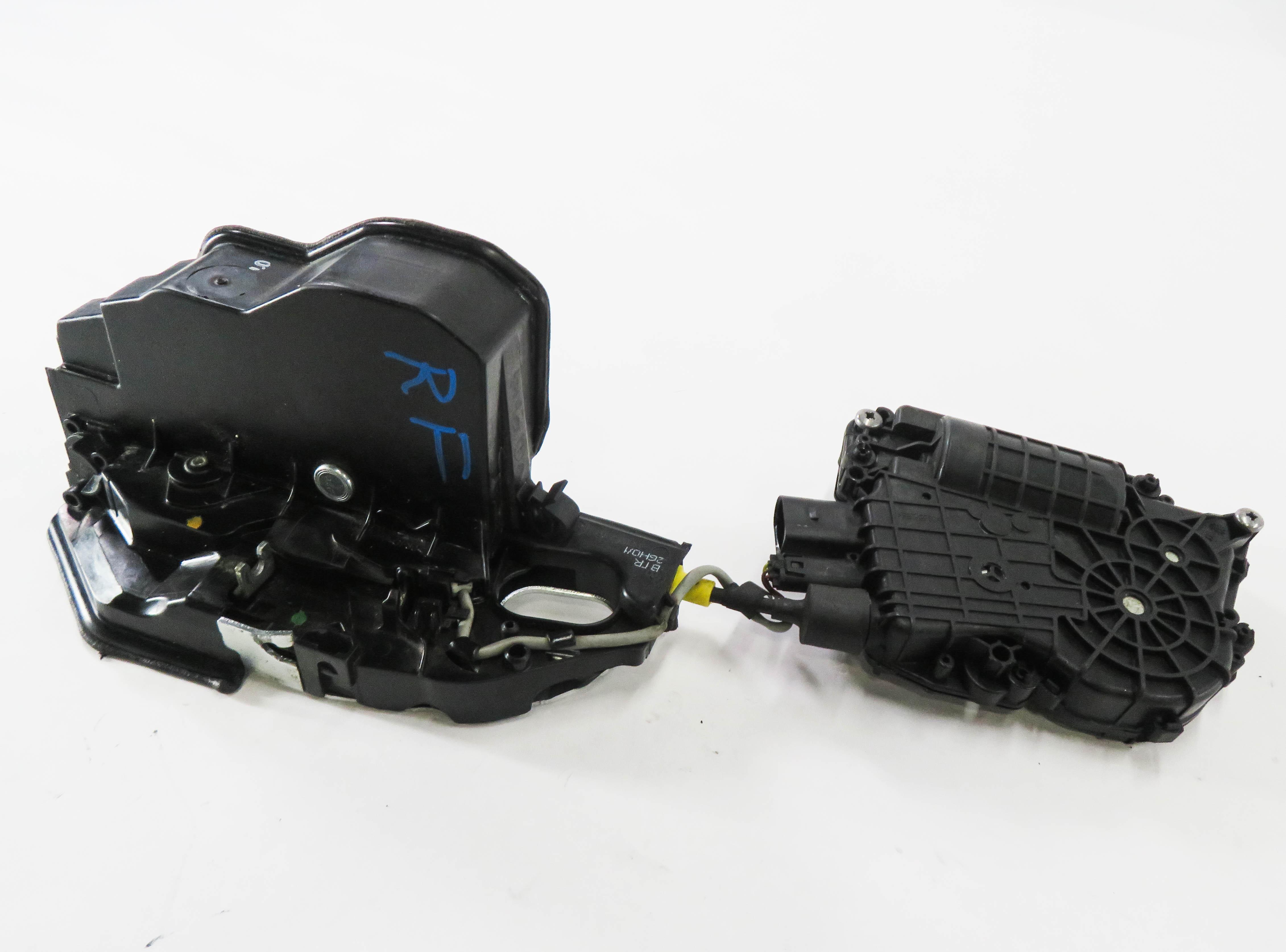 2011 BMW X5M ///M (E70) RIGHT FRONT PASSENGER SOFT CLOSE DOOR LOCK LATCH — exact item pictured