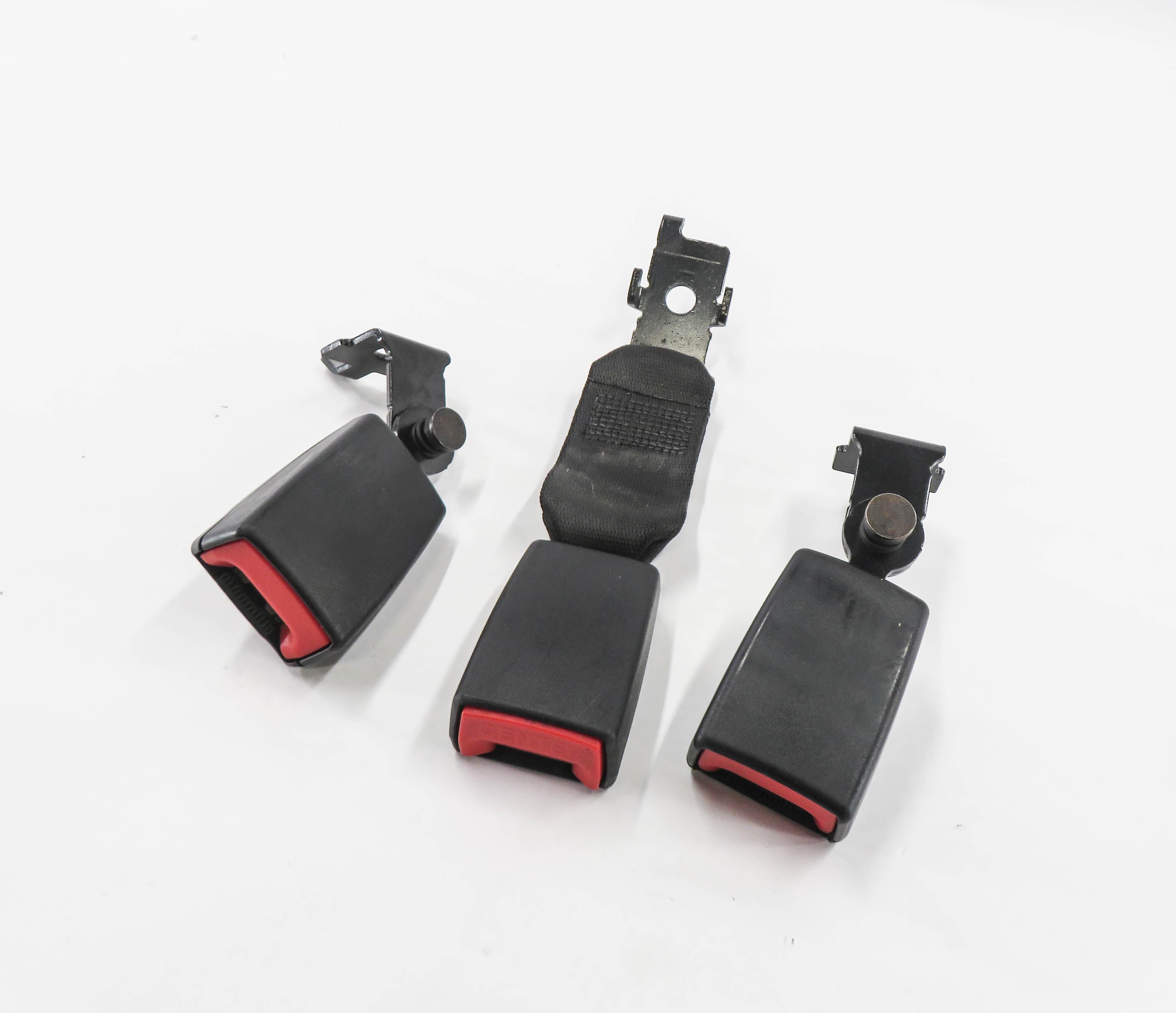 2011 BMW X5M ///M (E70) REAR 2nd SECOND ROW SEAT SEATBELT BUCKLE RECEIVER SET-3 — exact item pictured