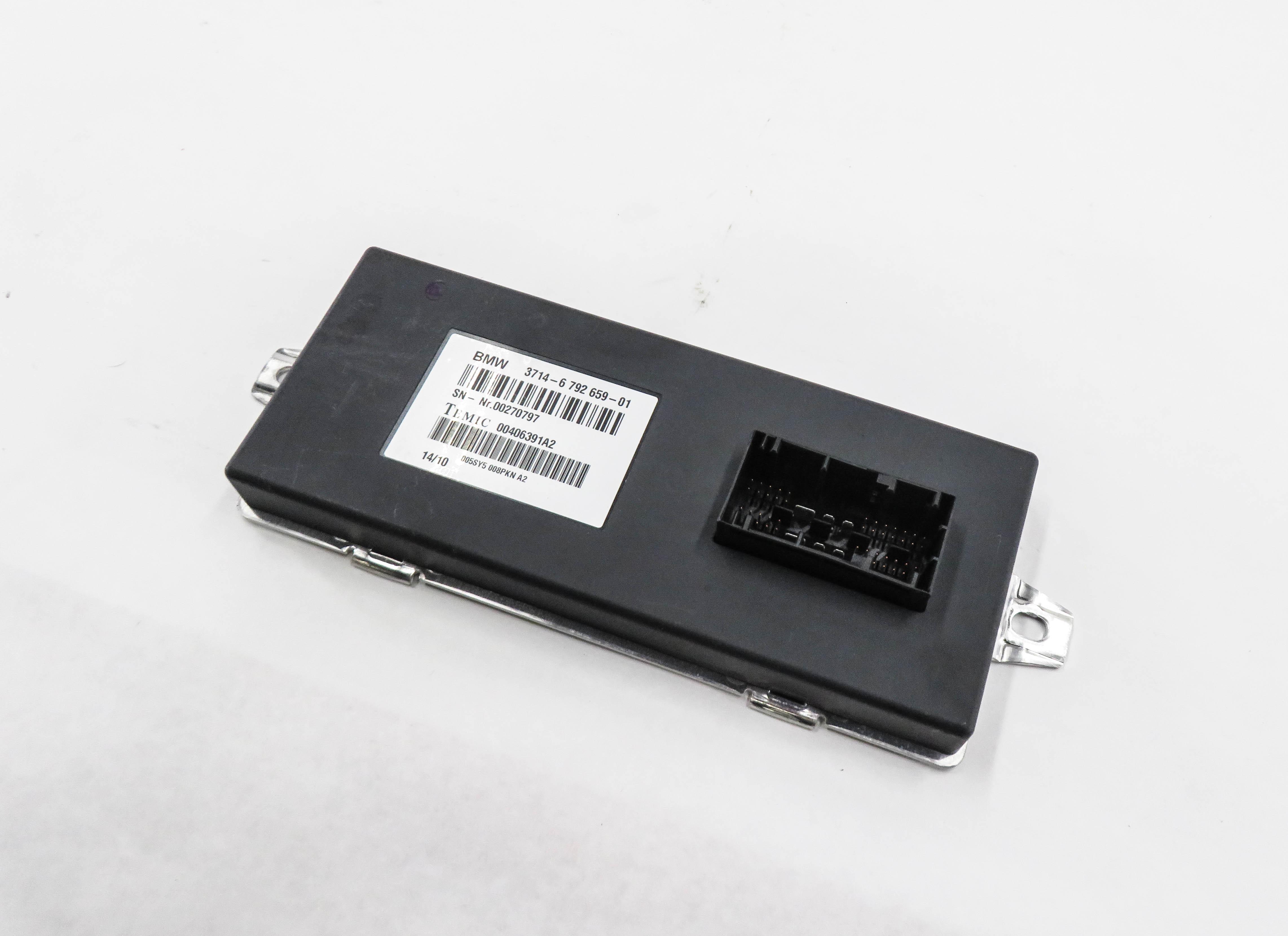 2011 BMW X5M ///M (E70) DYNAMIC DRIVE SUSPENSION CONTROL MODULE — exact item pictured
