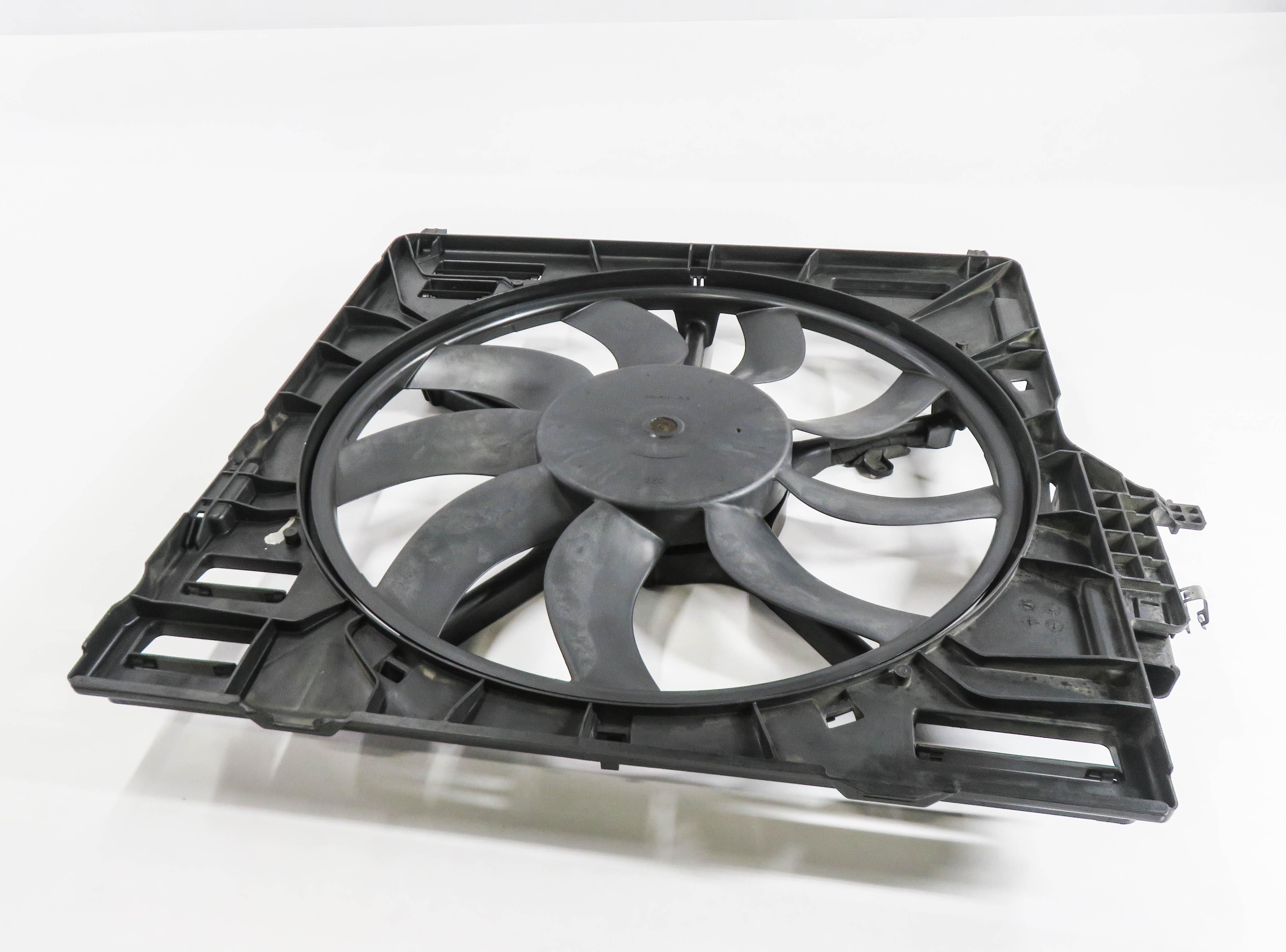 2008-2014 BMW X5 X5M X6 X6M (E70 E71) 850 WATT RADIATOR COOLING FAN ASSEMBLY — exact item pictured