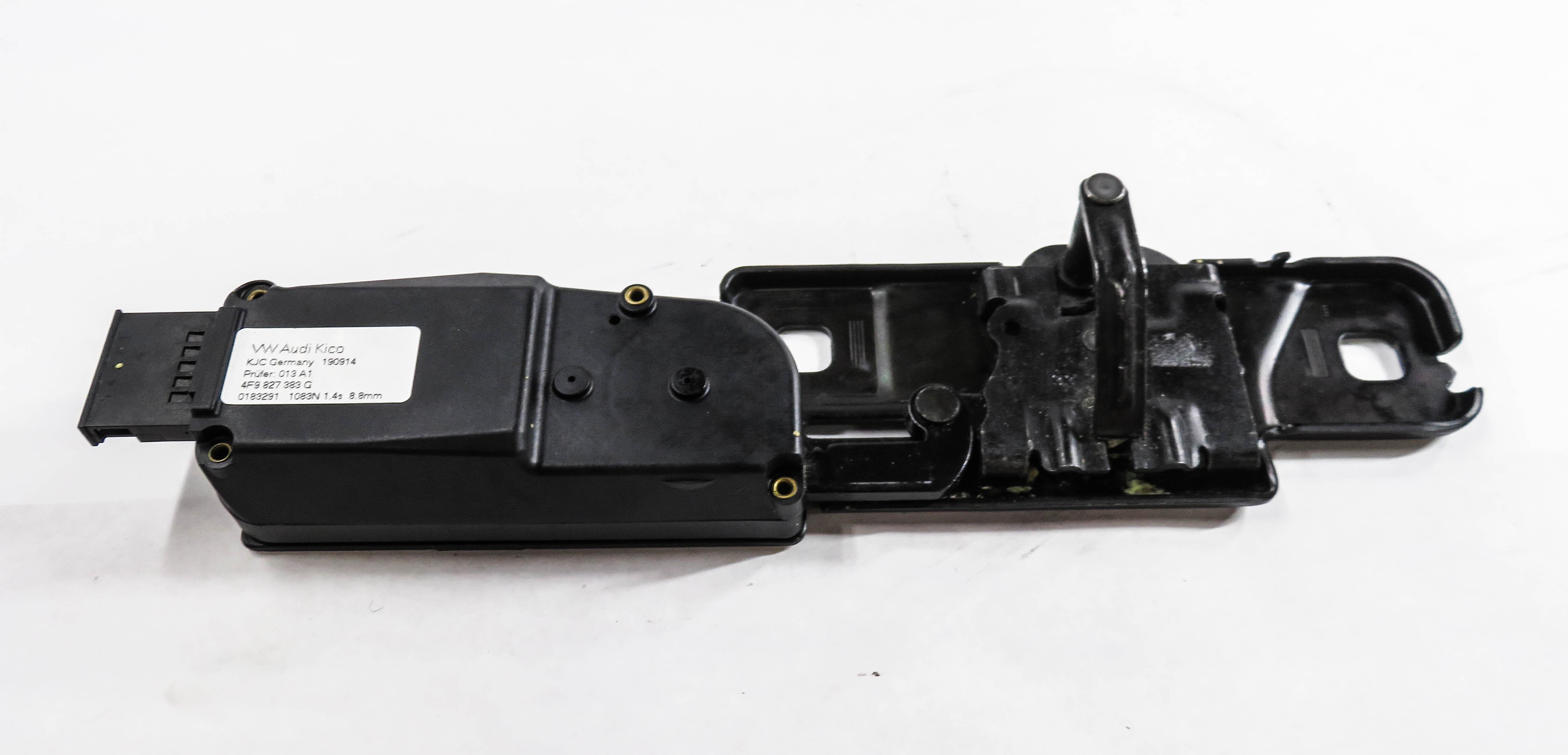 2015 AUDI Q5 (B8 8R) REAR TRUNK LOCK LATCH ACTUATOR STRIKER PLATE — exact item pictured