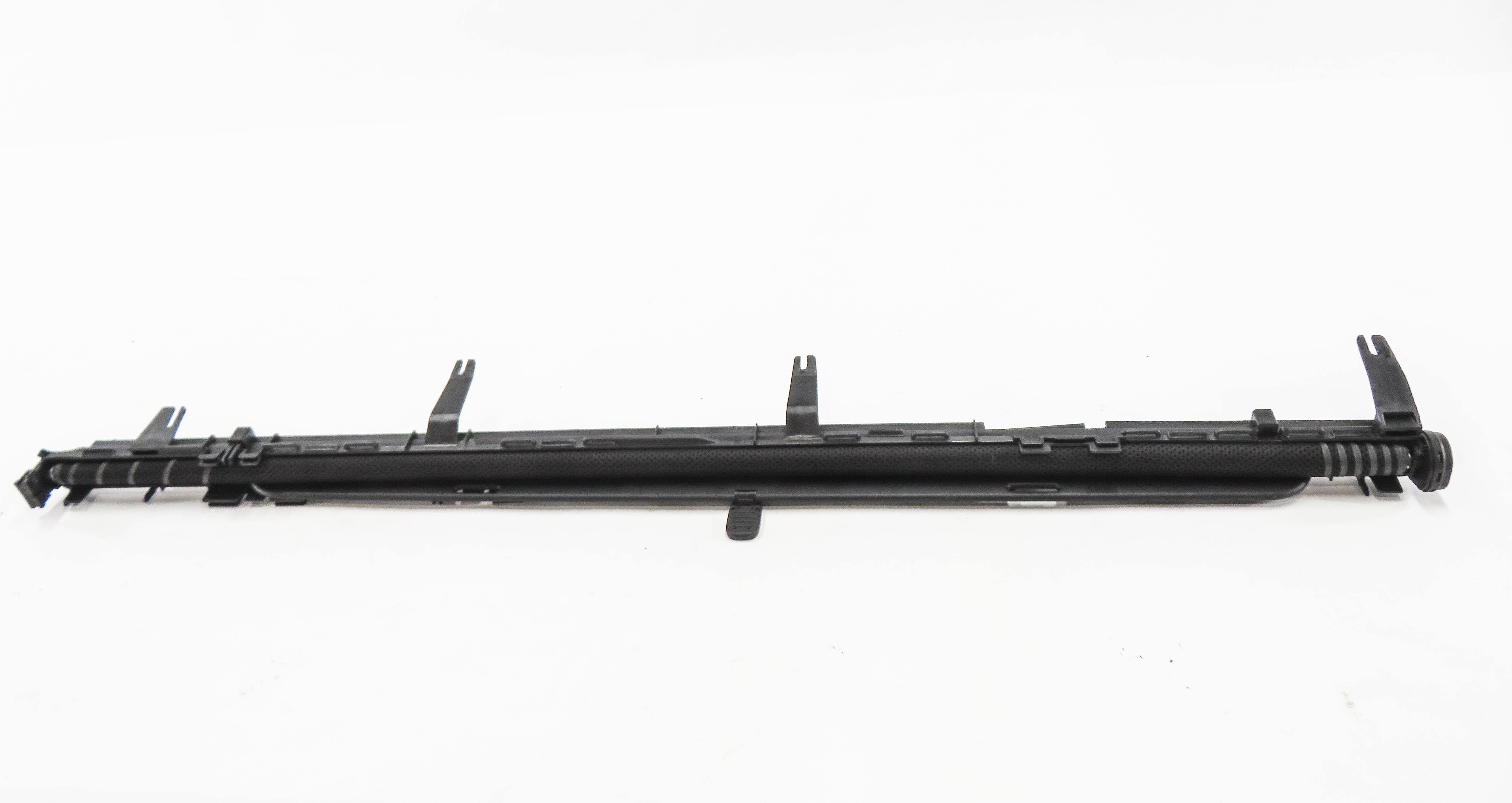 2007-2013 BMW X5 (E70) RIGHT REAR RETRACTABLE WINDOW SUN SCREEN PRIVACY SHADE — exact item pictured