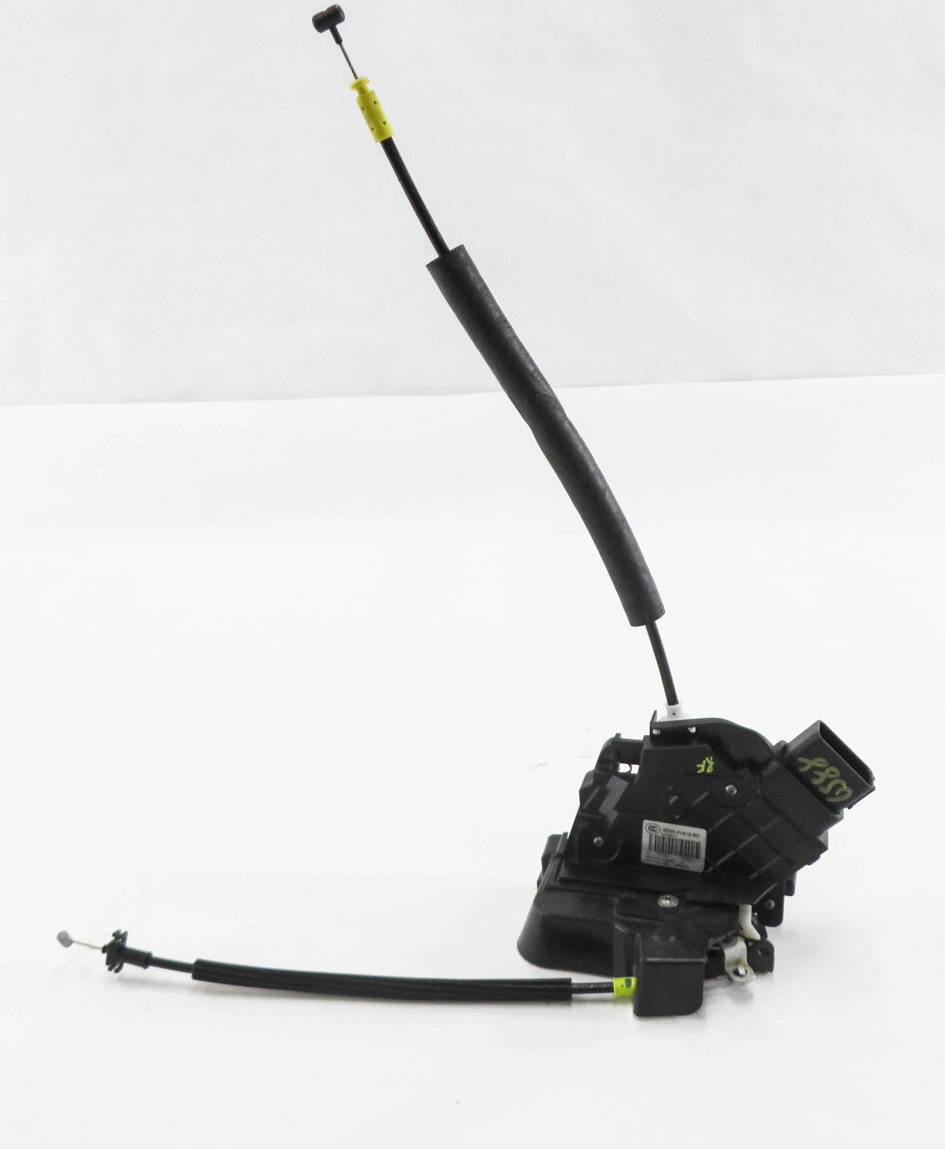 07-19 LAND ROVER LR2 LR3 LR4 RANGE ROVER SPORT EVOQUE - RIGHT FRONT DOOR LATCH — exact item pictured