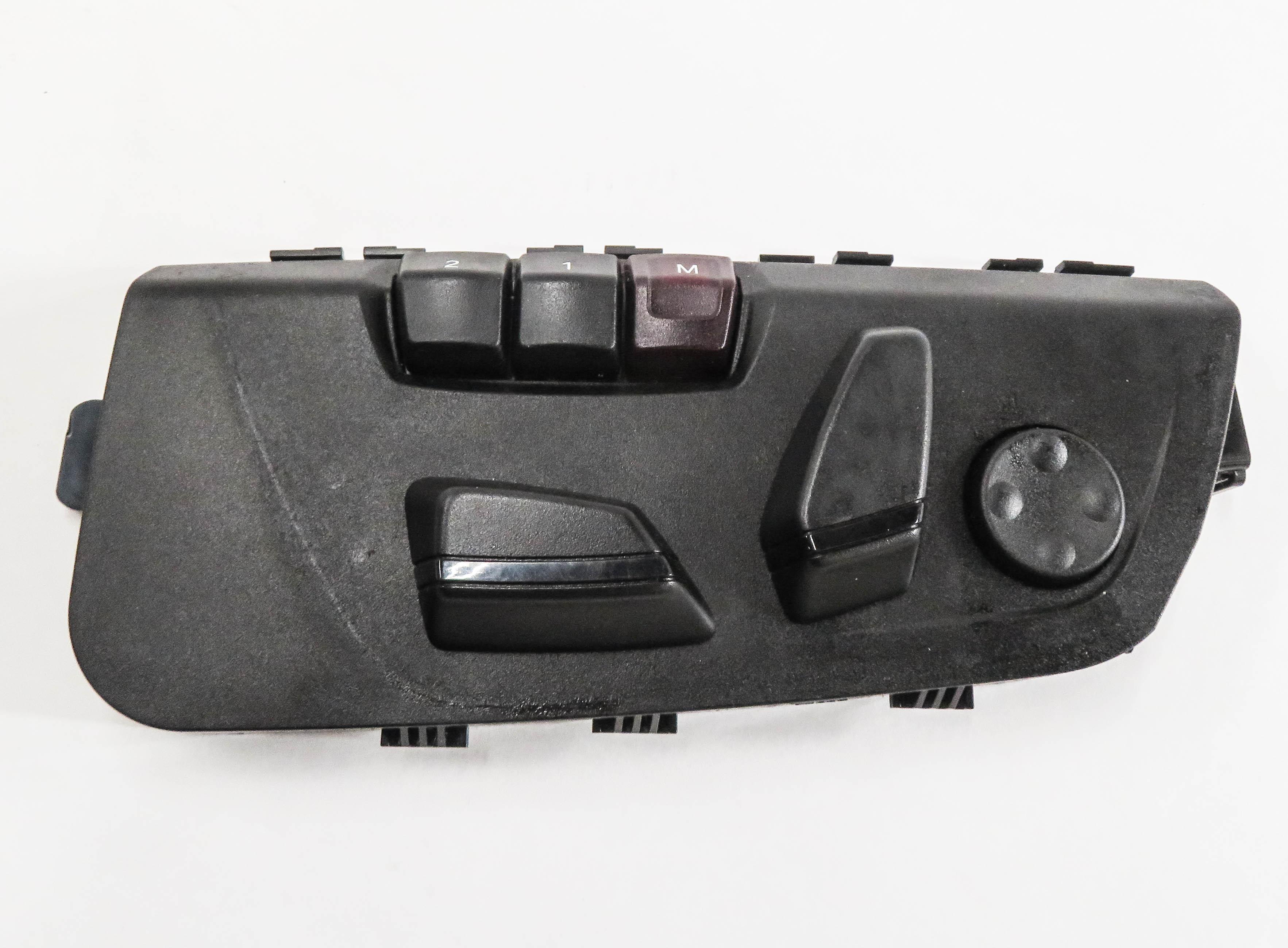 2014 BMW 428i (F32) LEFT FRONT DRIVER SEAT ADJUSTMENT SWITCH BUTTON — exact item pictured