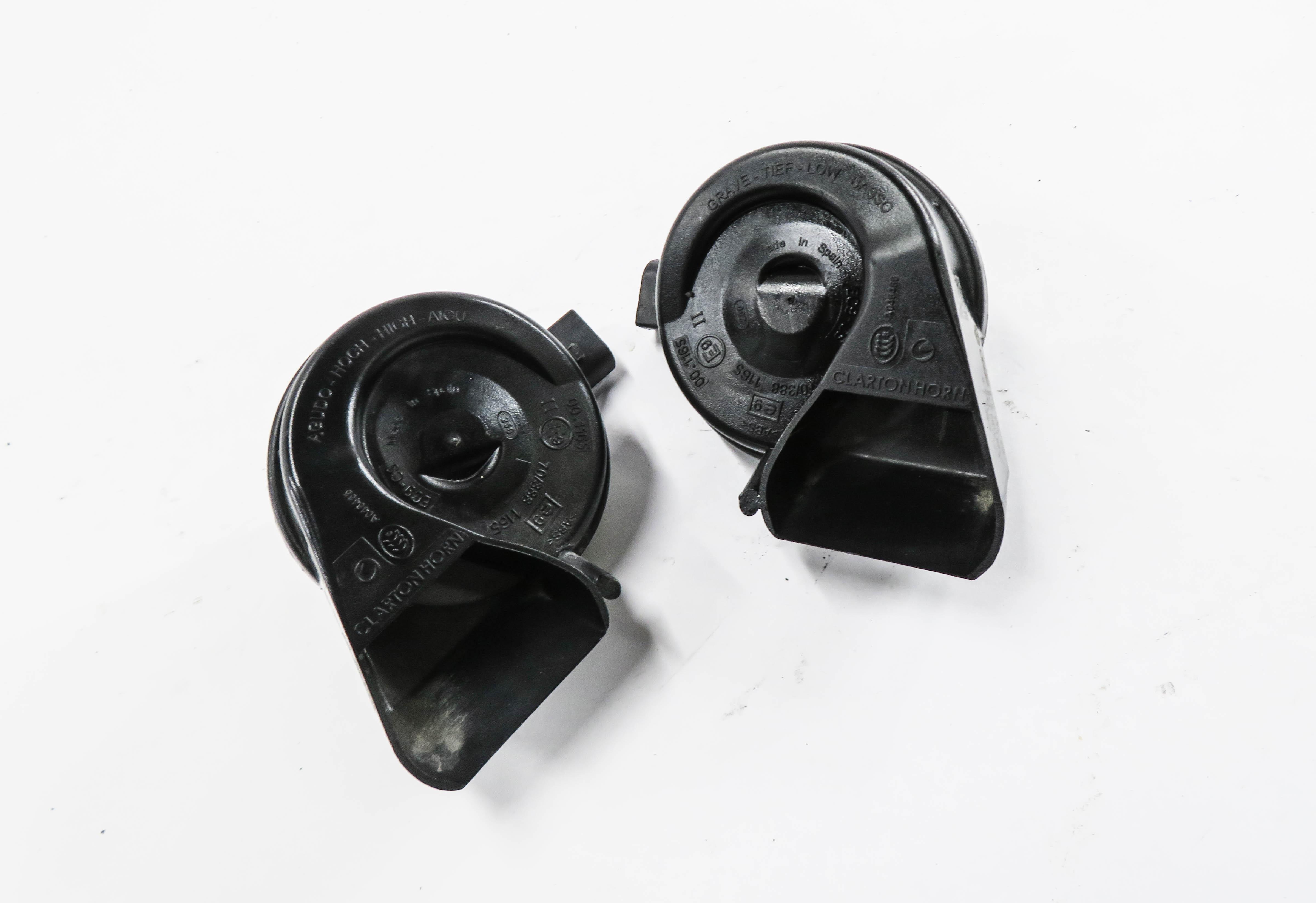 2008-2017 AUDI A4 A5 S4 S5 Q5 (B8 8K 8R 8T) HIGH & LOW TONE SAFETY HORN SET-2 — exact item pictured