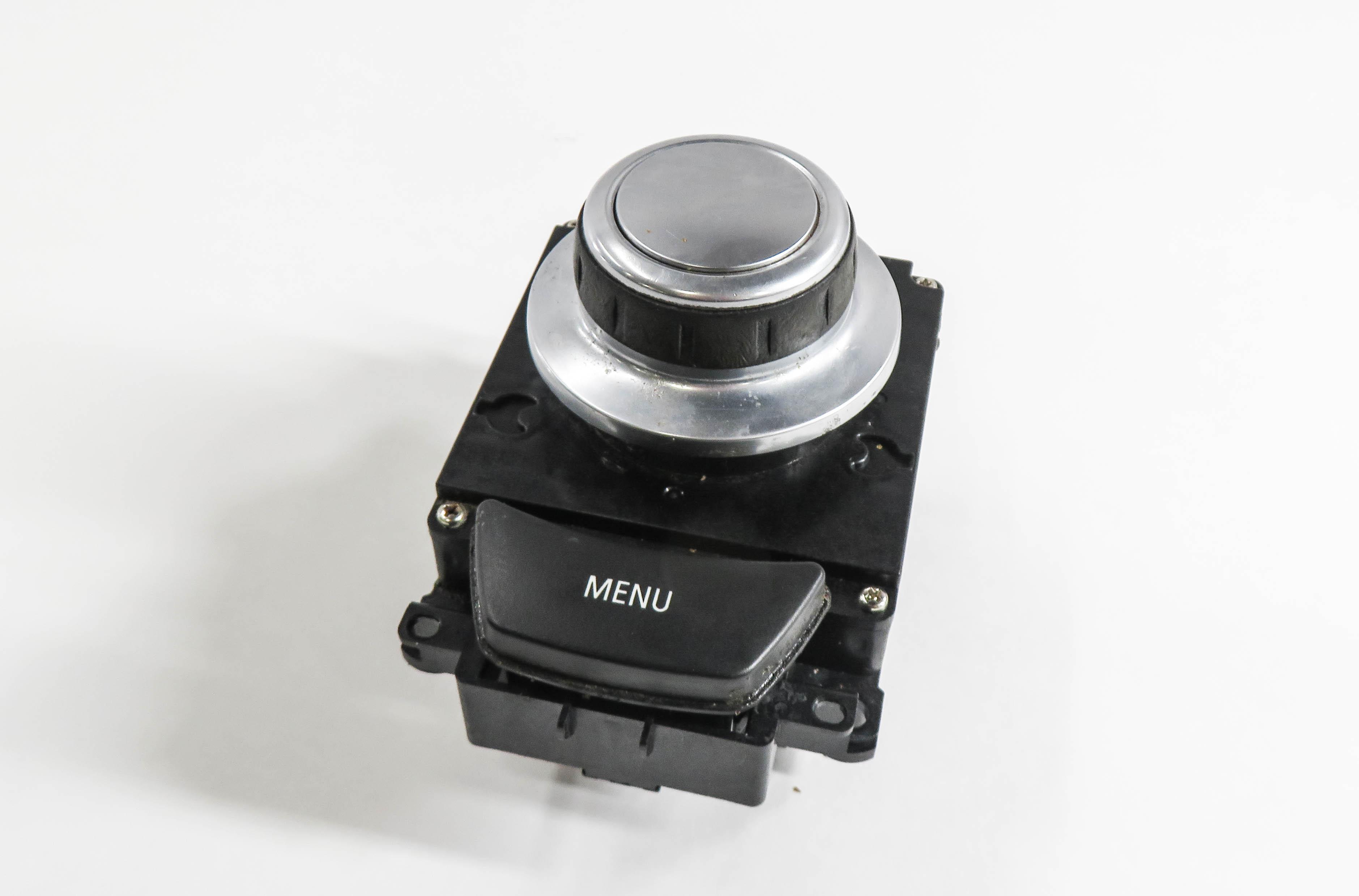 2009 BMW X5 (E70) RADIO STEREO MEDIA GPS NAVIGATION i-DRIVE CONTROL SWITCH KNOB — exact item pictured