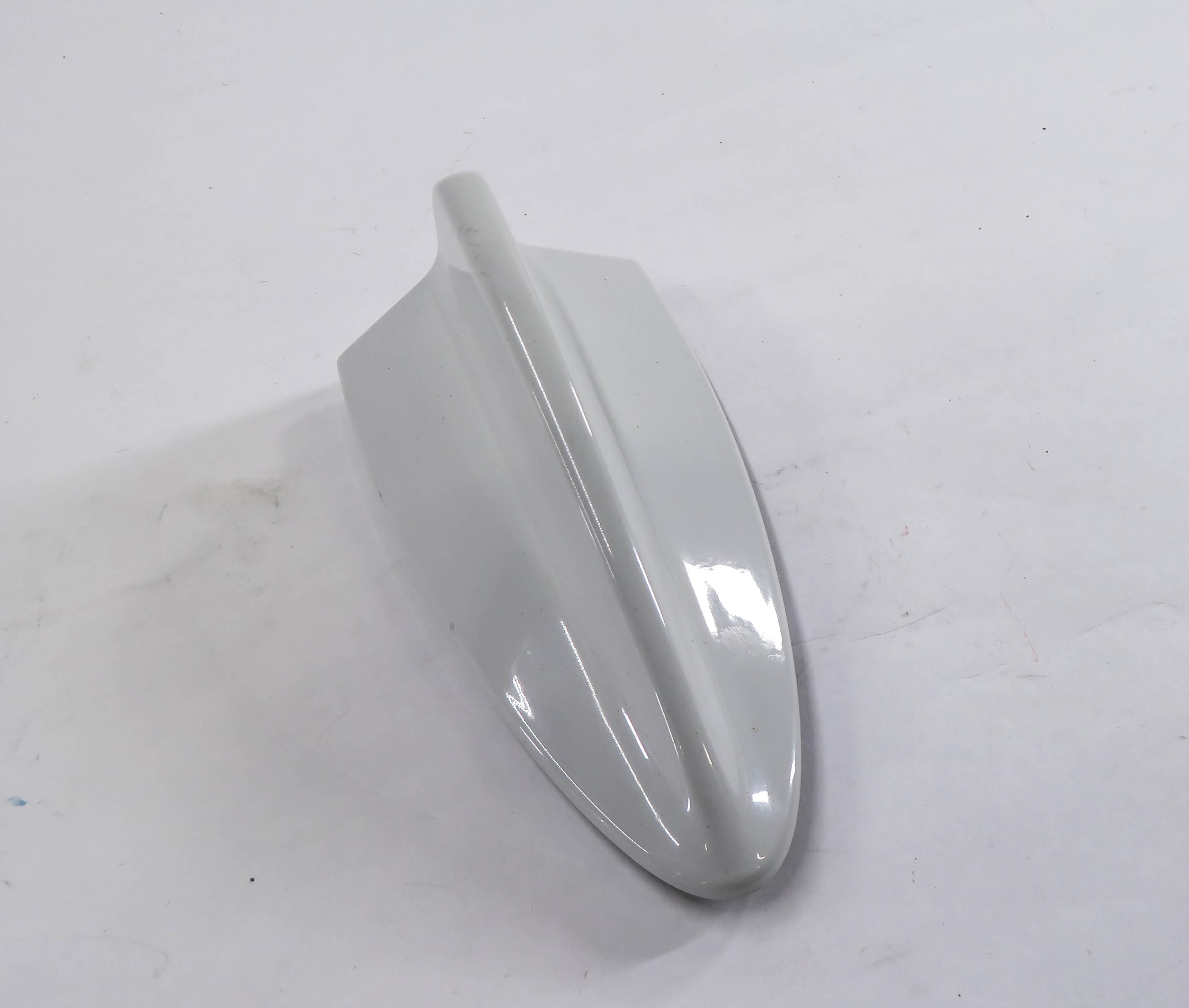 2013 BMW X1 (E84) RADIO STEREO ANTENNA COVER TRIM CAP (ALPINE WHITE 300) — exact item pictured
