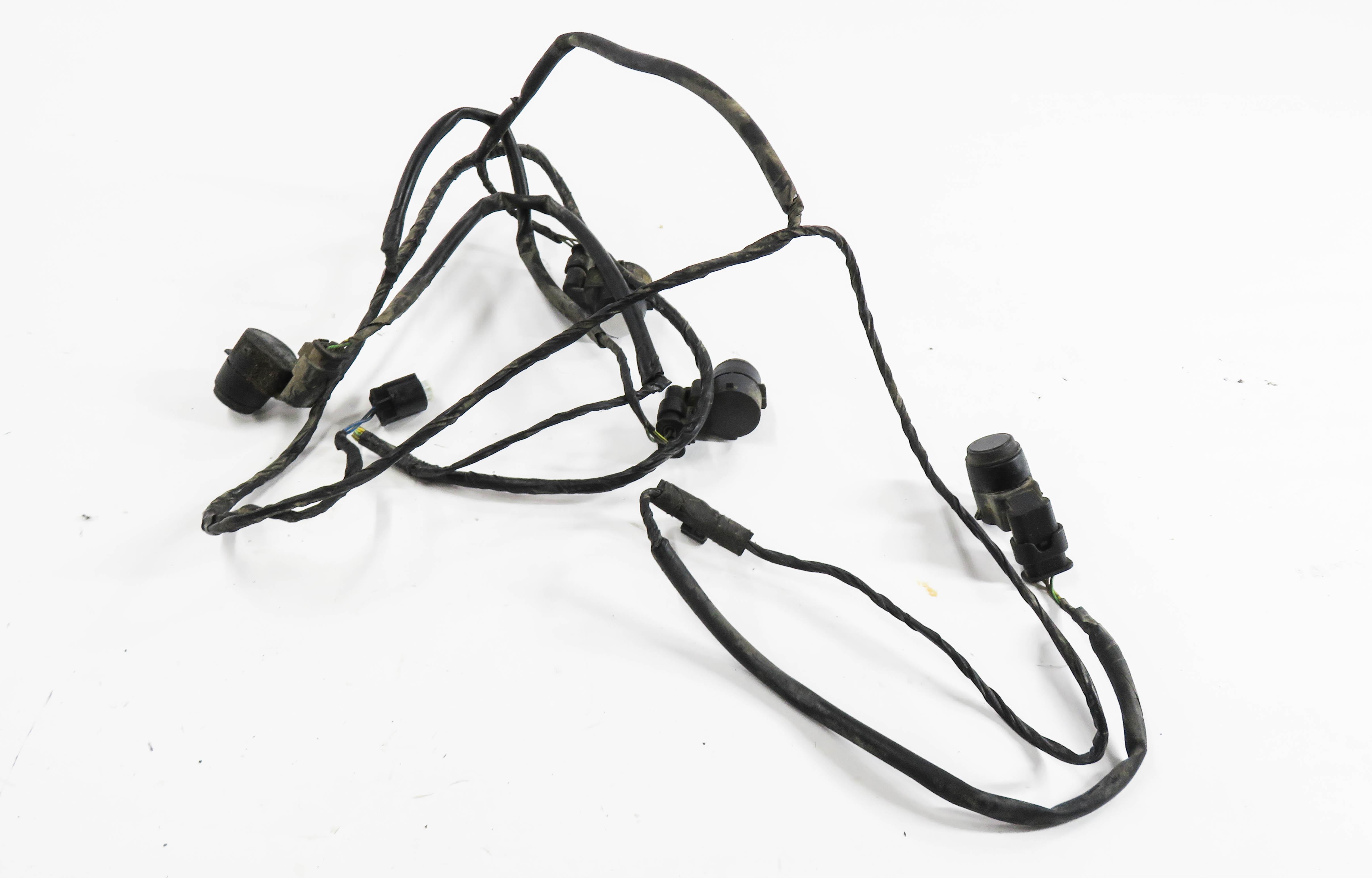 2013 BMW X1 (E84) REAR PDC PARK DISTANCE SENSOR SET w/ HARNESS (ALPINE WHITE) — exact item pictured