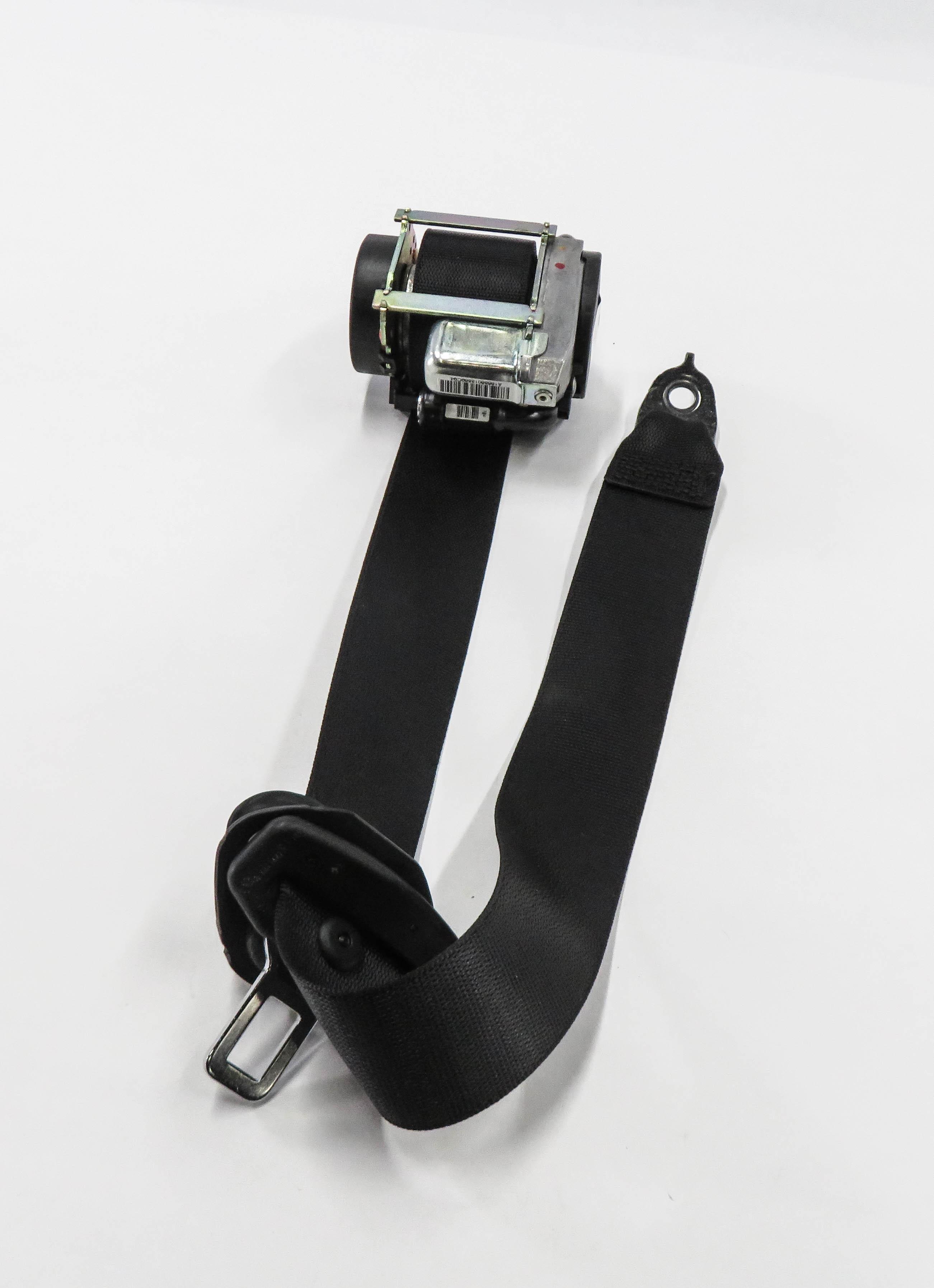 2014 MERCEDES GL550 (X166) REAR 3rd ROW SEAT - RIGHT SEATBELT RETRACTOR (BLACK) — exact item pictured