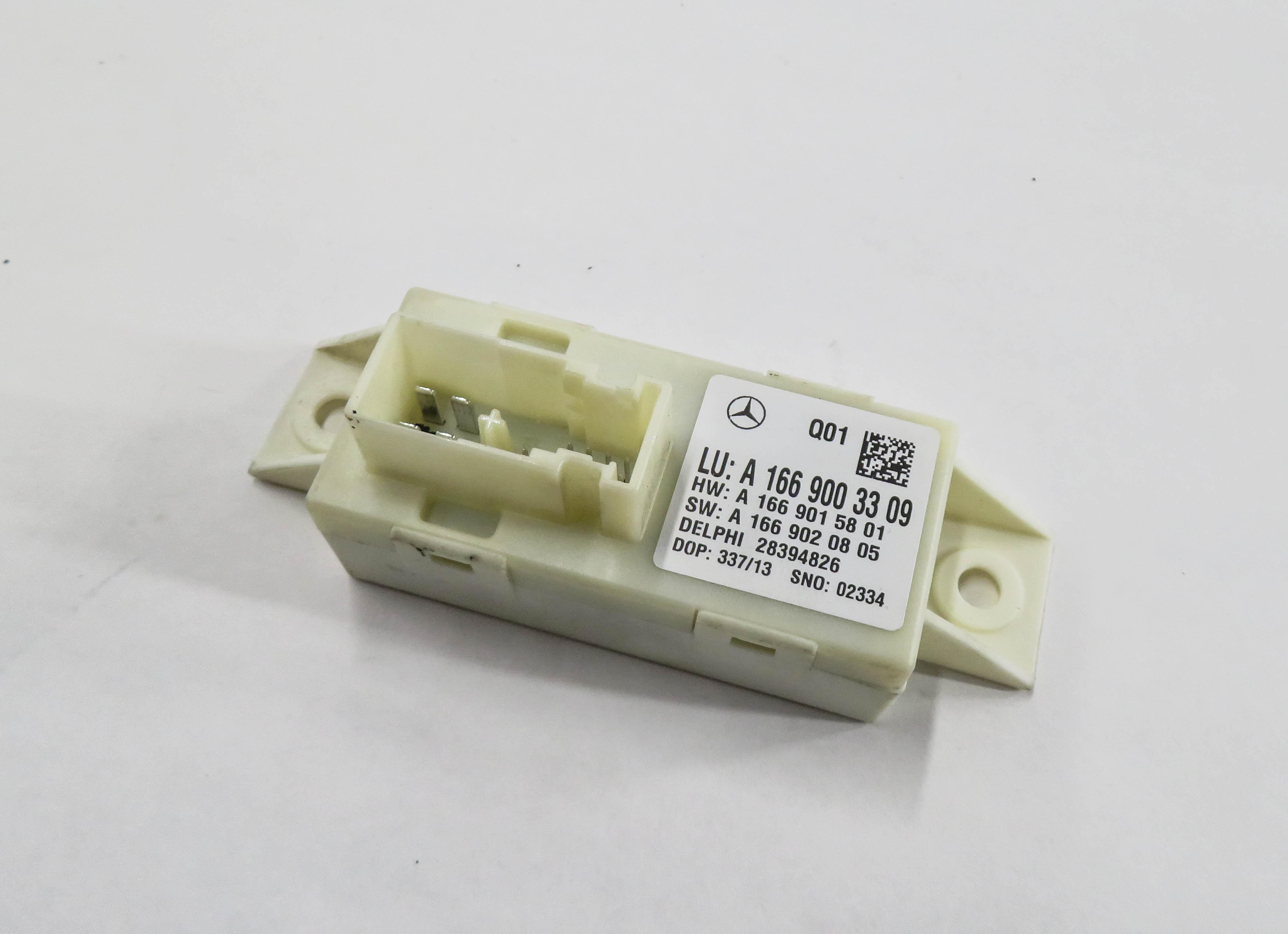 13-16 MERCEDES C300 C350 GL350 GL450 (X166) XENON HEADLIGHT RANGE CONTROL MODULE — exact item pictured