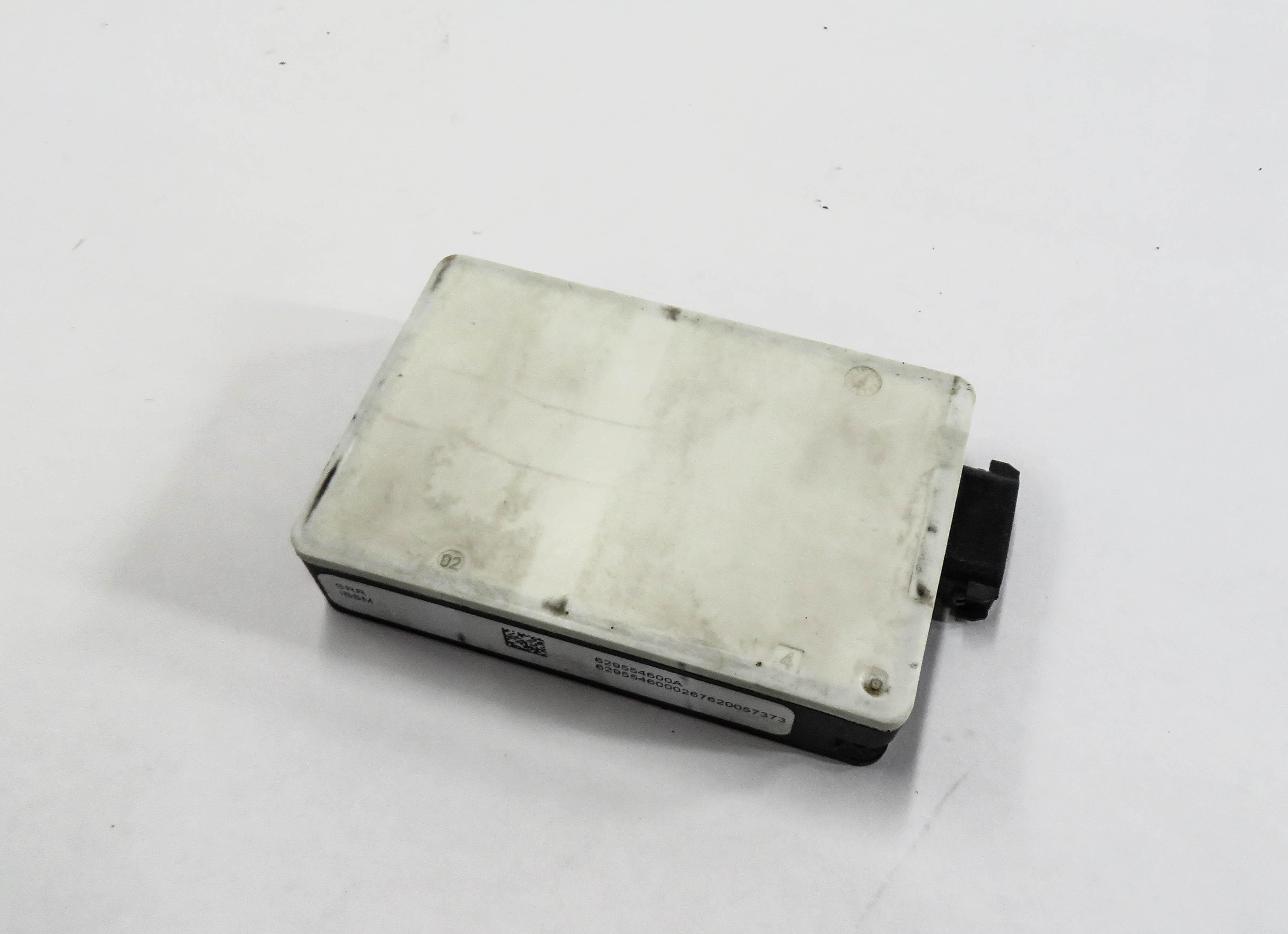 2014 MERCEDES GL550 (X166) BLIND SPOT RADAR SENSOR MODULE — exact item pictured