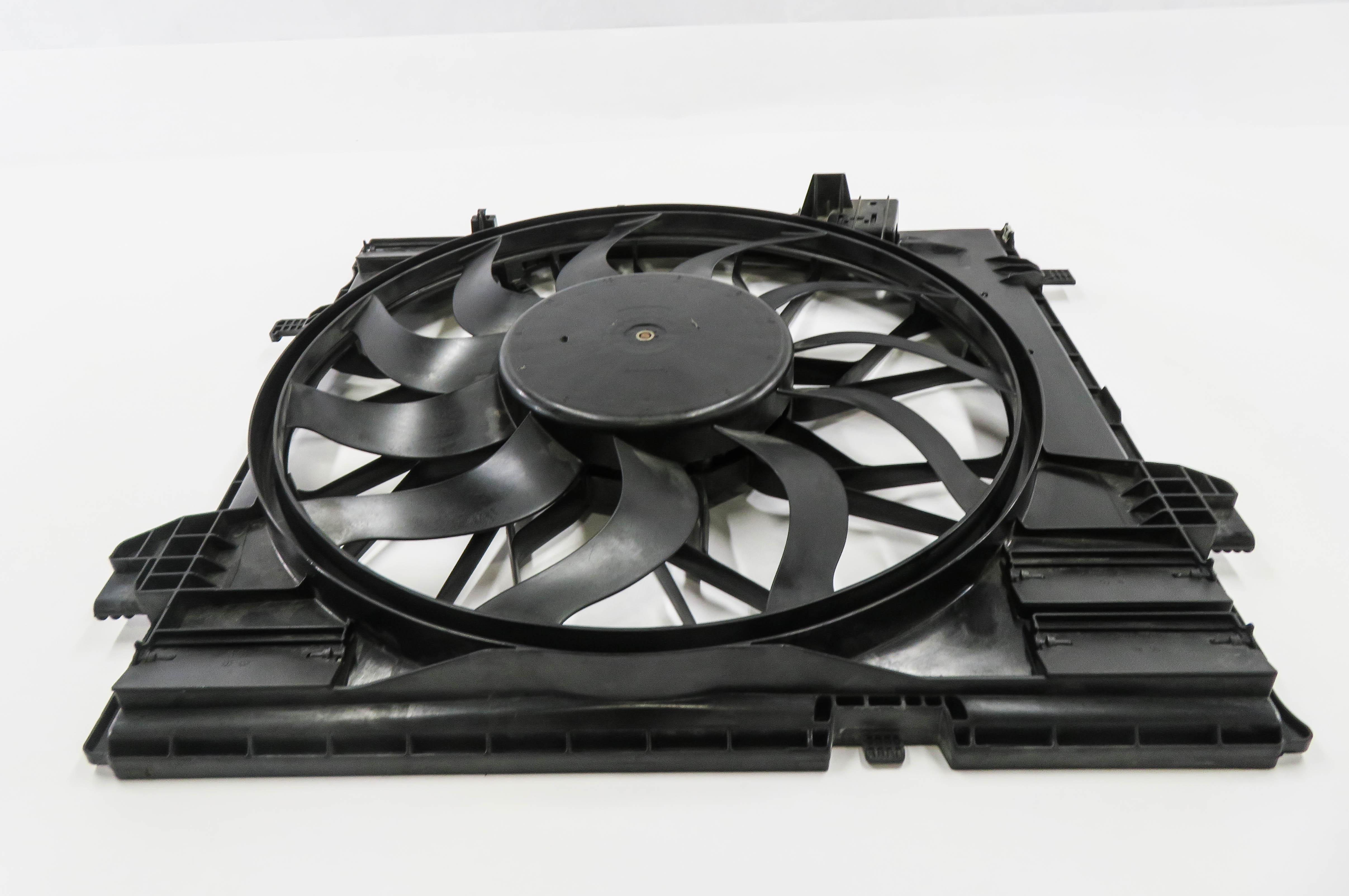 13-19 MERCEDES GL350 GL450 GL550 GLE ML250 ML400 ML550 (W166 X166) COOLING FAN — exact item pictured