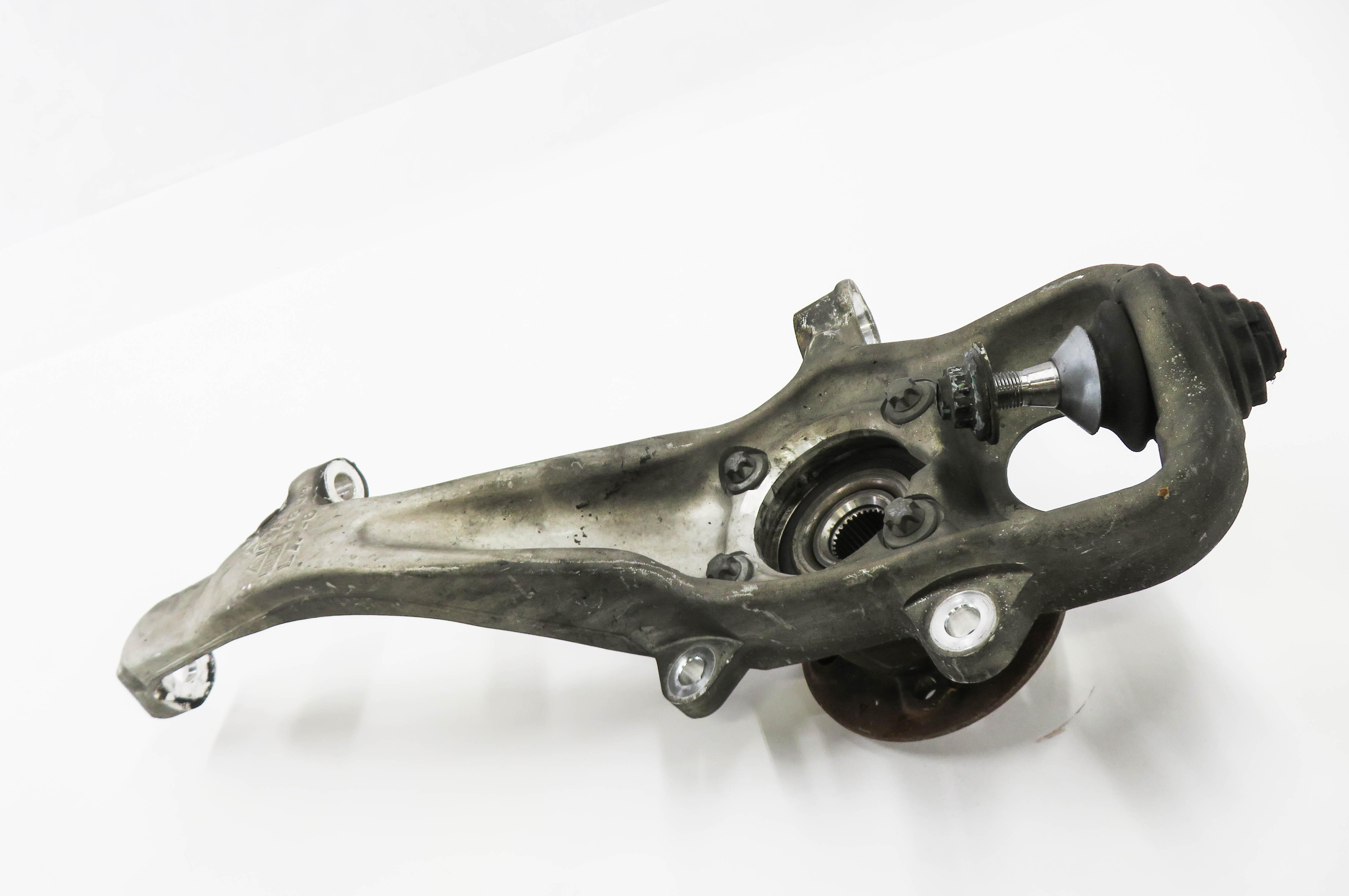 12-19 MERCEDES GL350 GL550 ML350 ML550 (W166 X166) LEFT FRONT SPINDLE KNUCKLE — exact item pictured