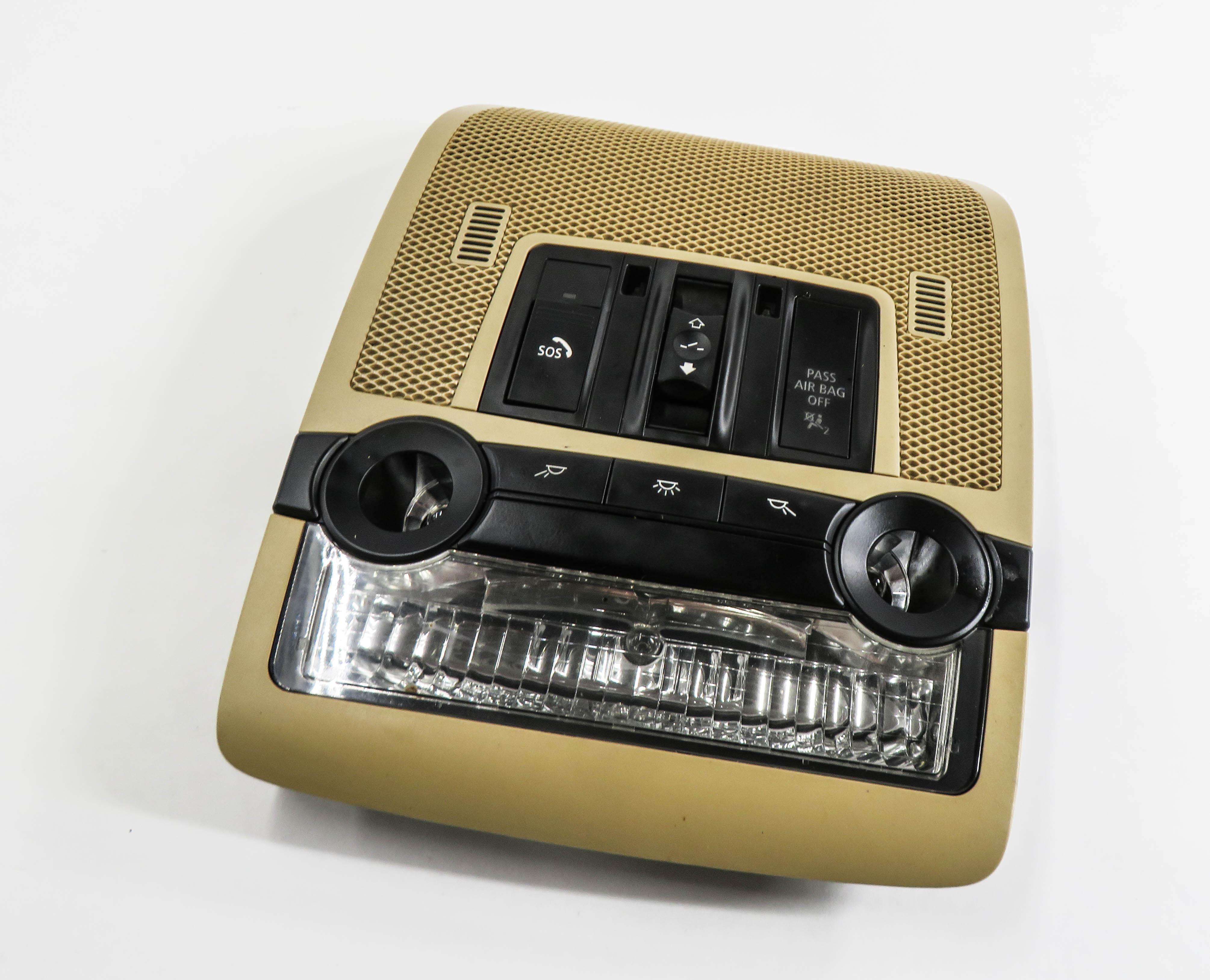 2012 BMW X5 (E70) FRONT DOMELIGHT MAP READING COURTESY DOME LIGHT LAMP (BEIGE) — exact item pictured