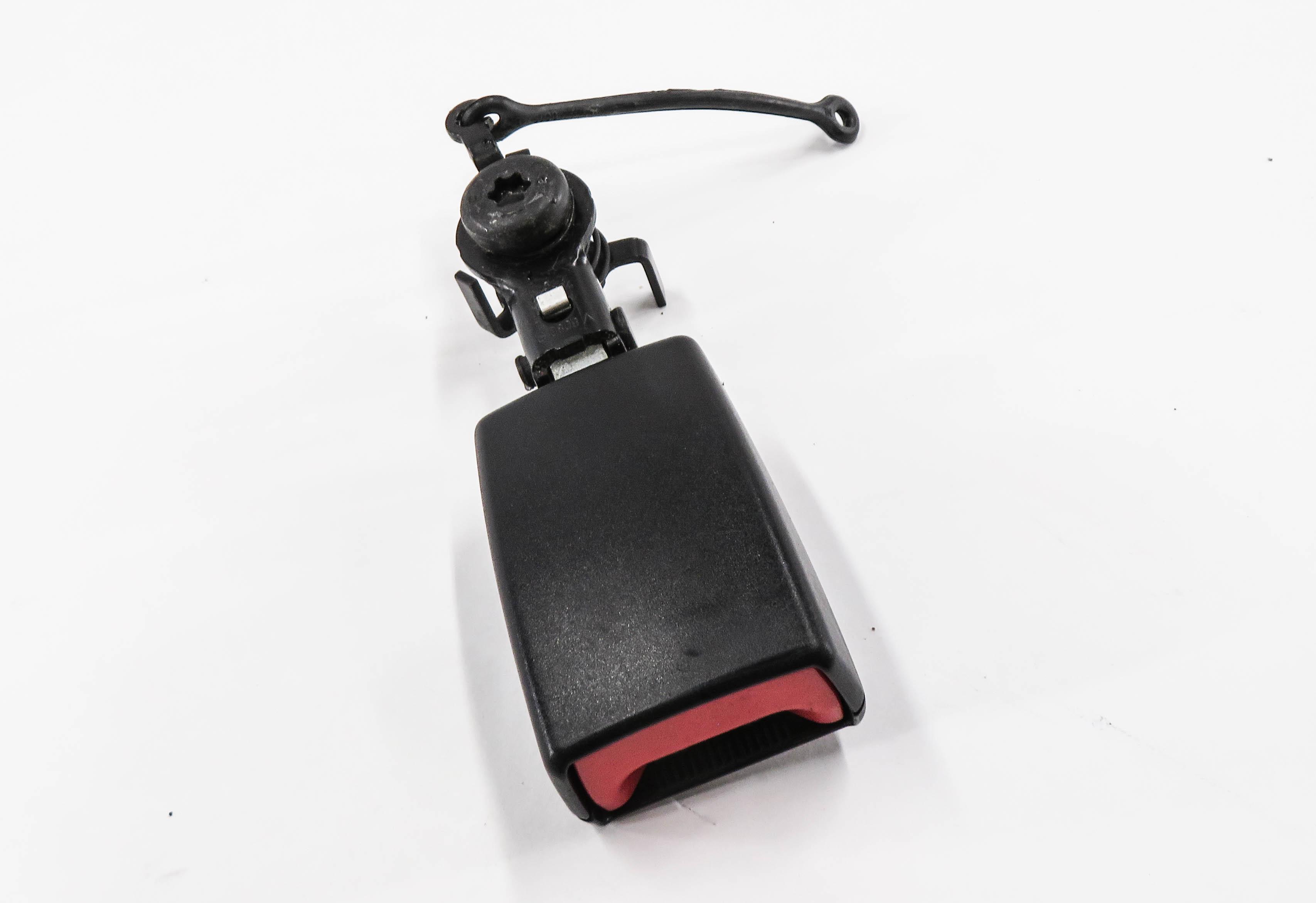 2012 RANGE ROVER SPORT (L320) REAR 2nd ROW SEAT RIGHT SEATBELT BUCKLE RECEIVER — exact item pictured