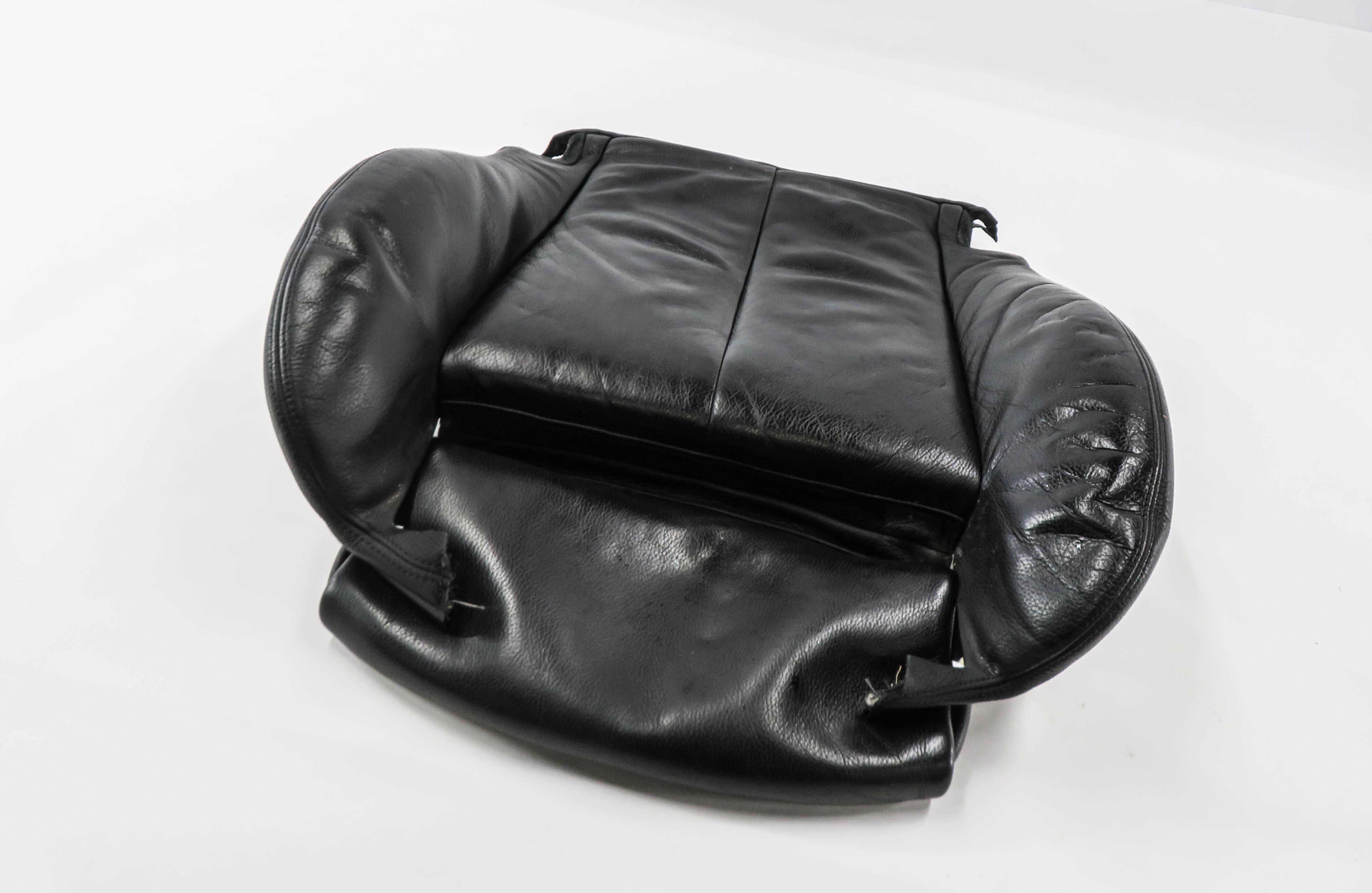 2006 BMW M6 ///M (E63) DRIVER - LOWER BOTTOM HEATED SPORT SEAT CUSHION (BLACK) — exact item pictured