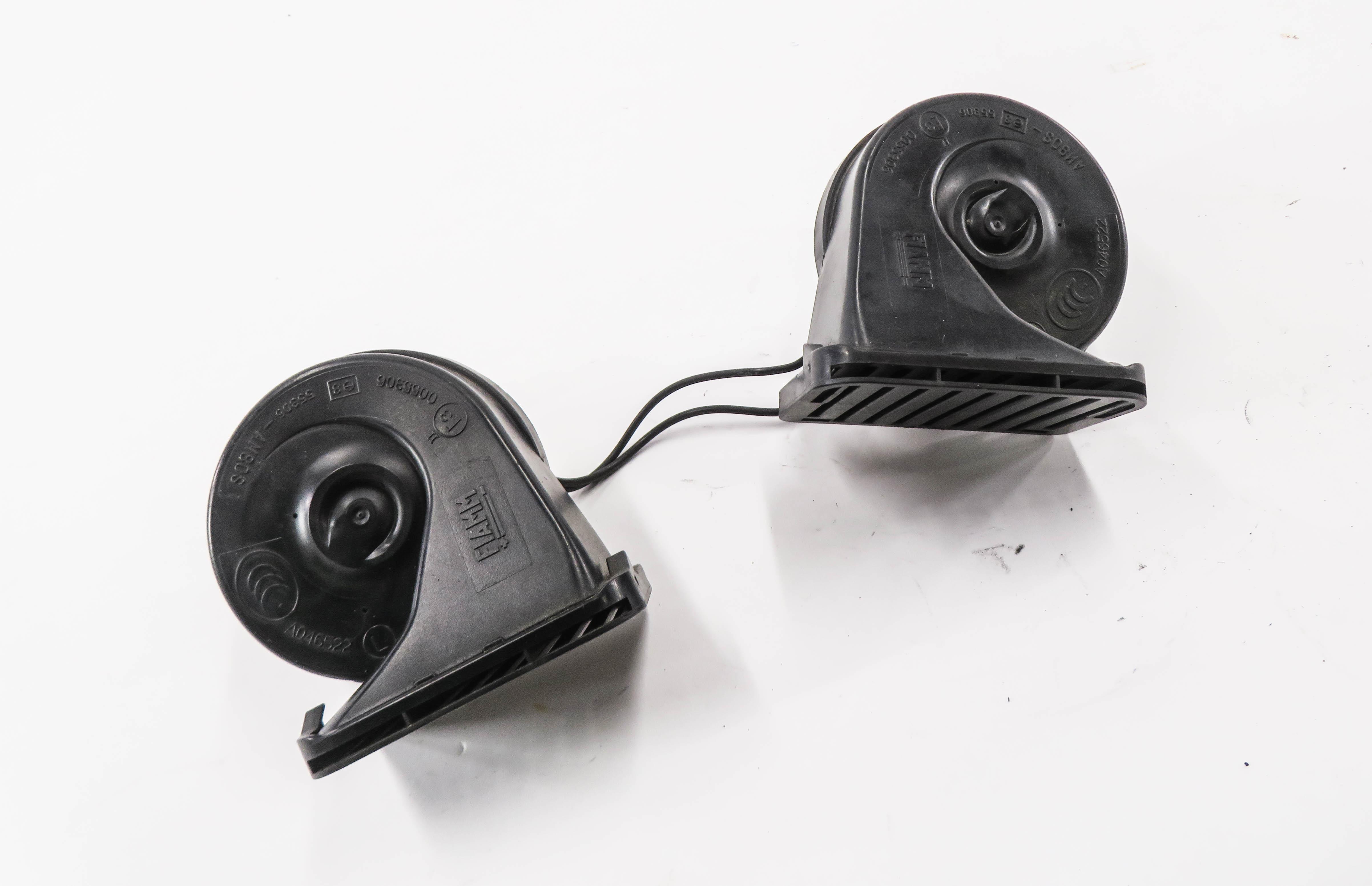 2010-2016 RANGE ROVER SPORT (L320) LR4 - HIGH & LOW TONE SAFETY HORN SET-2 — exact item pictured