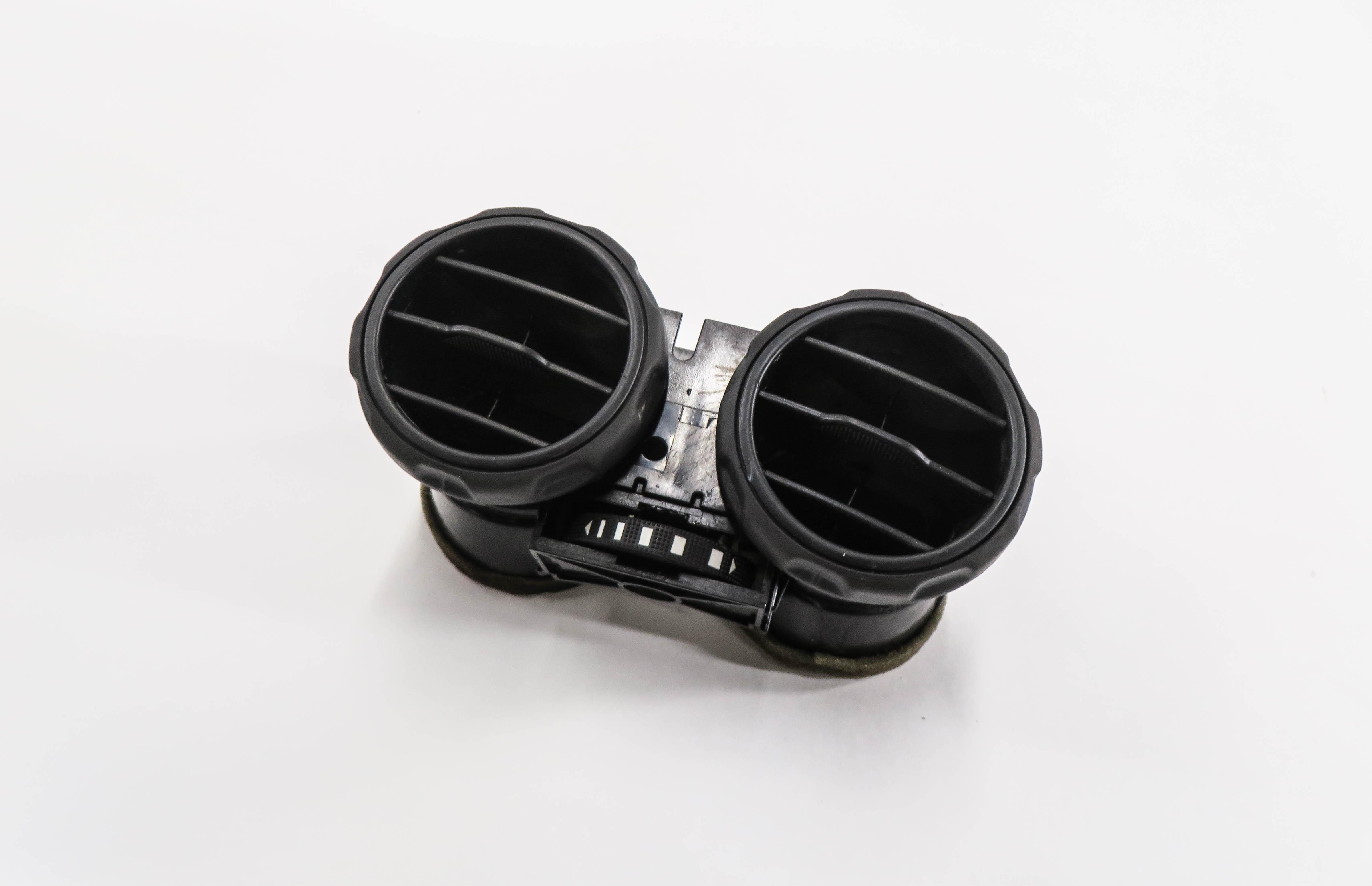 2010 RANGE ROVER SPORT (L320) REAR CENTER CONSOLE HEATER A/C AIR VENT — exact item pictured