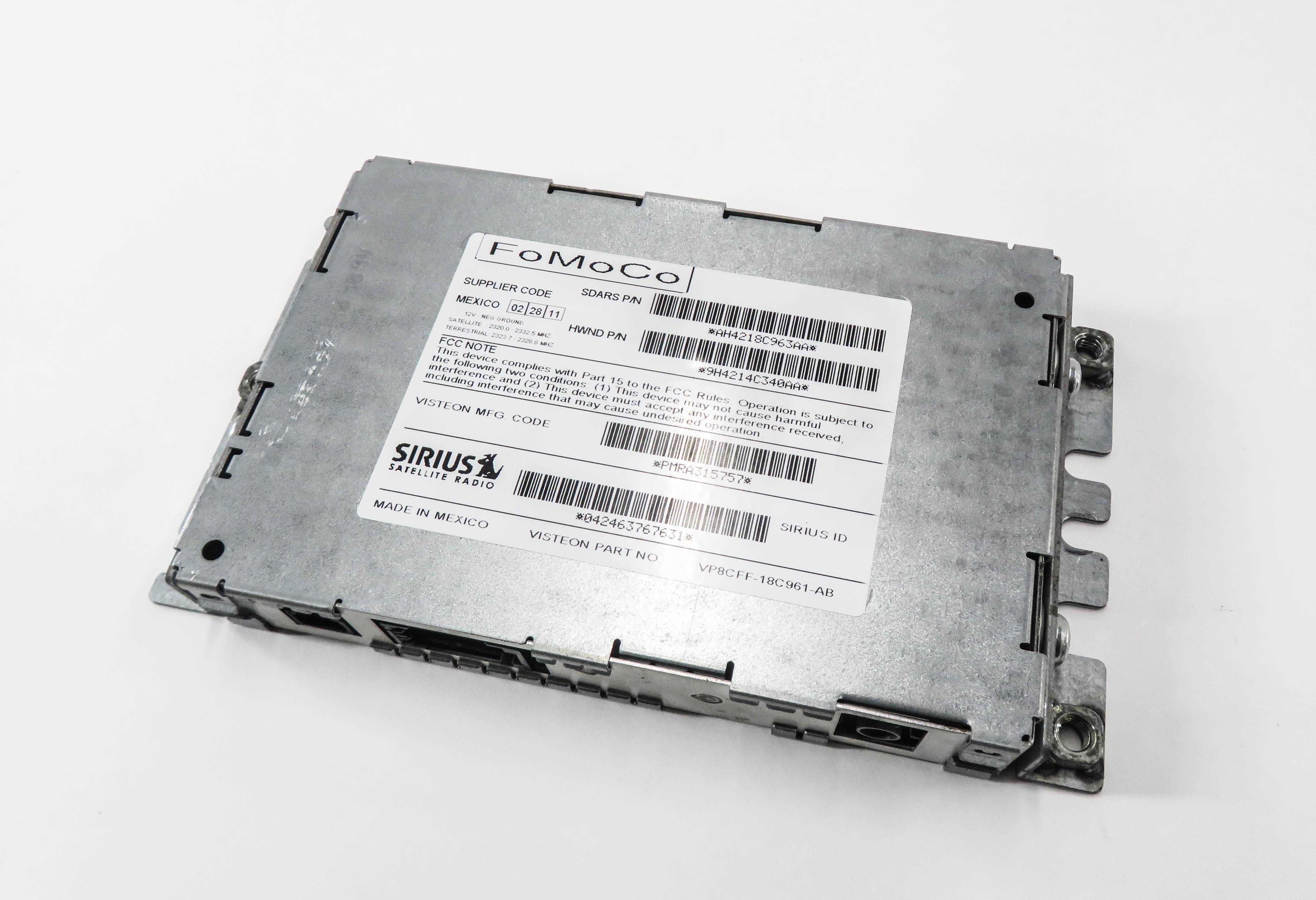 2007-2012 LR3 - RANGE ROVER SPORT (L320) SIRIUS SATELLITE RADIO RECEIVER MODULE — exact item pictured
