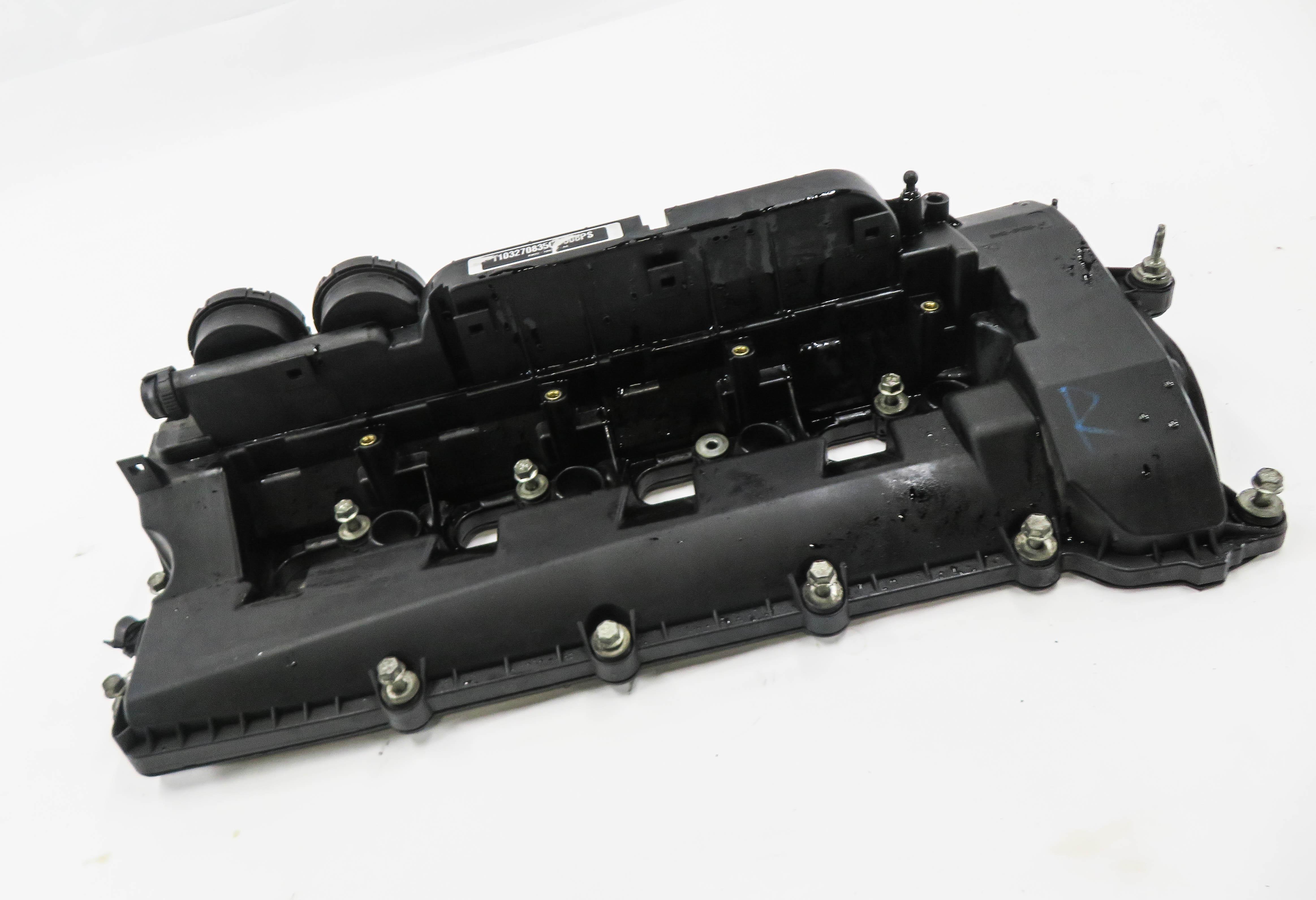 2010-2018 RANGE ROVER / SPORT (L320 L322 L494 L405) 5.0L V8 RIGHT VALVE COVER — exact item pictured