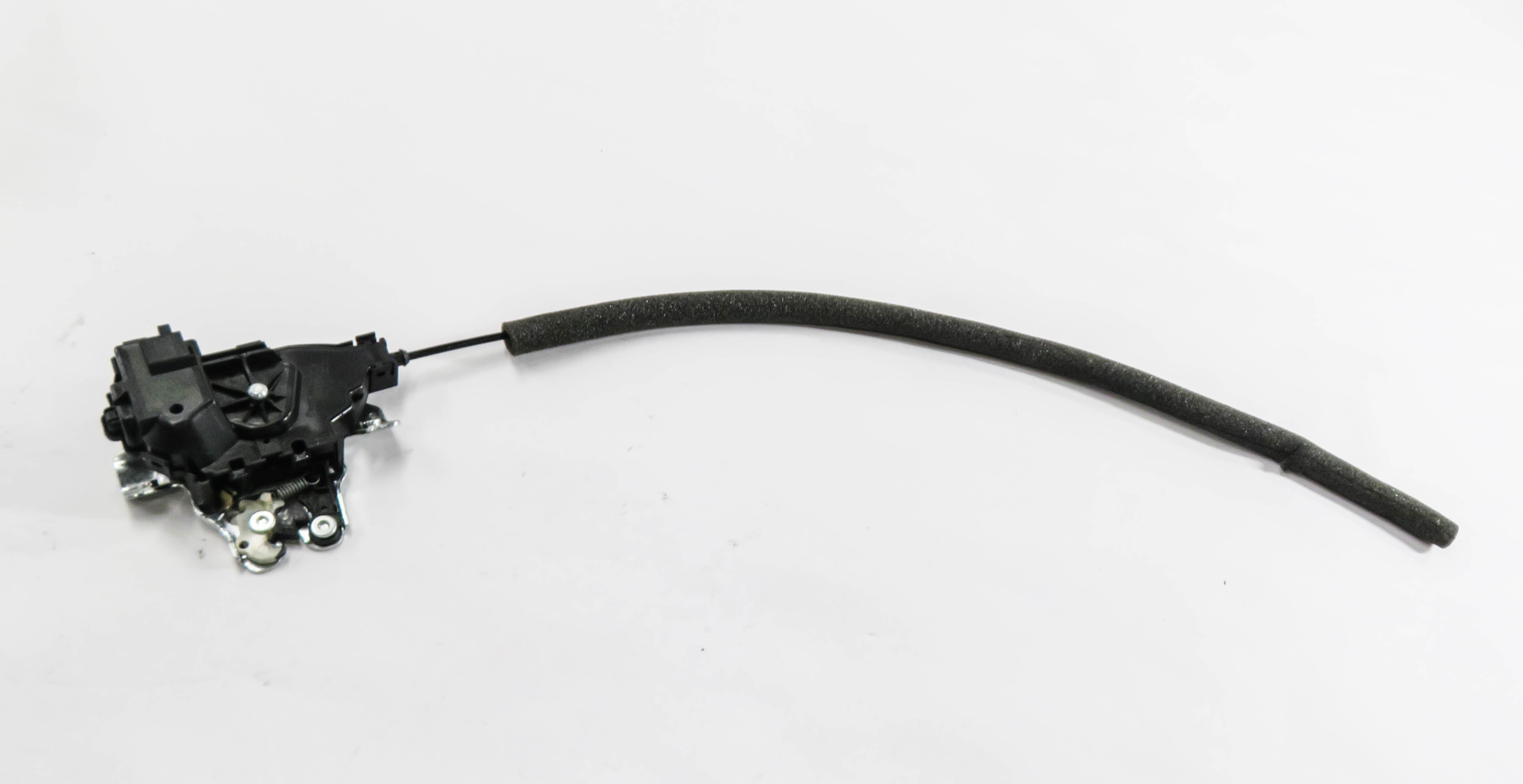 2012 MERCEDES C250 (W204) REAR TRUNK UPPER LOCK LATCH ACTUATOR — exact item pictured