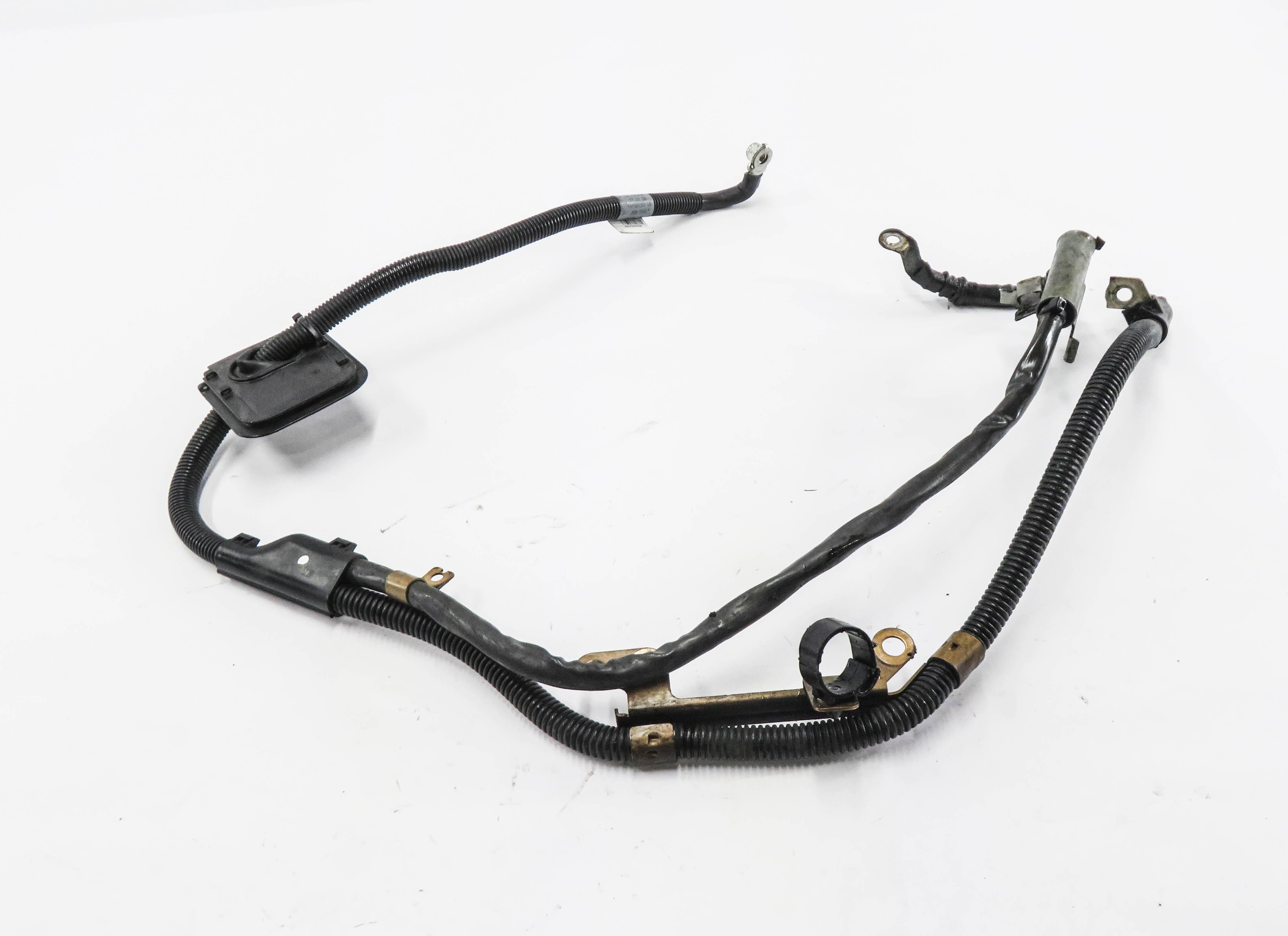 2012 MERCEDES C250 (W204) POSITIVE BATTERY CABLE — exact item pictured