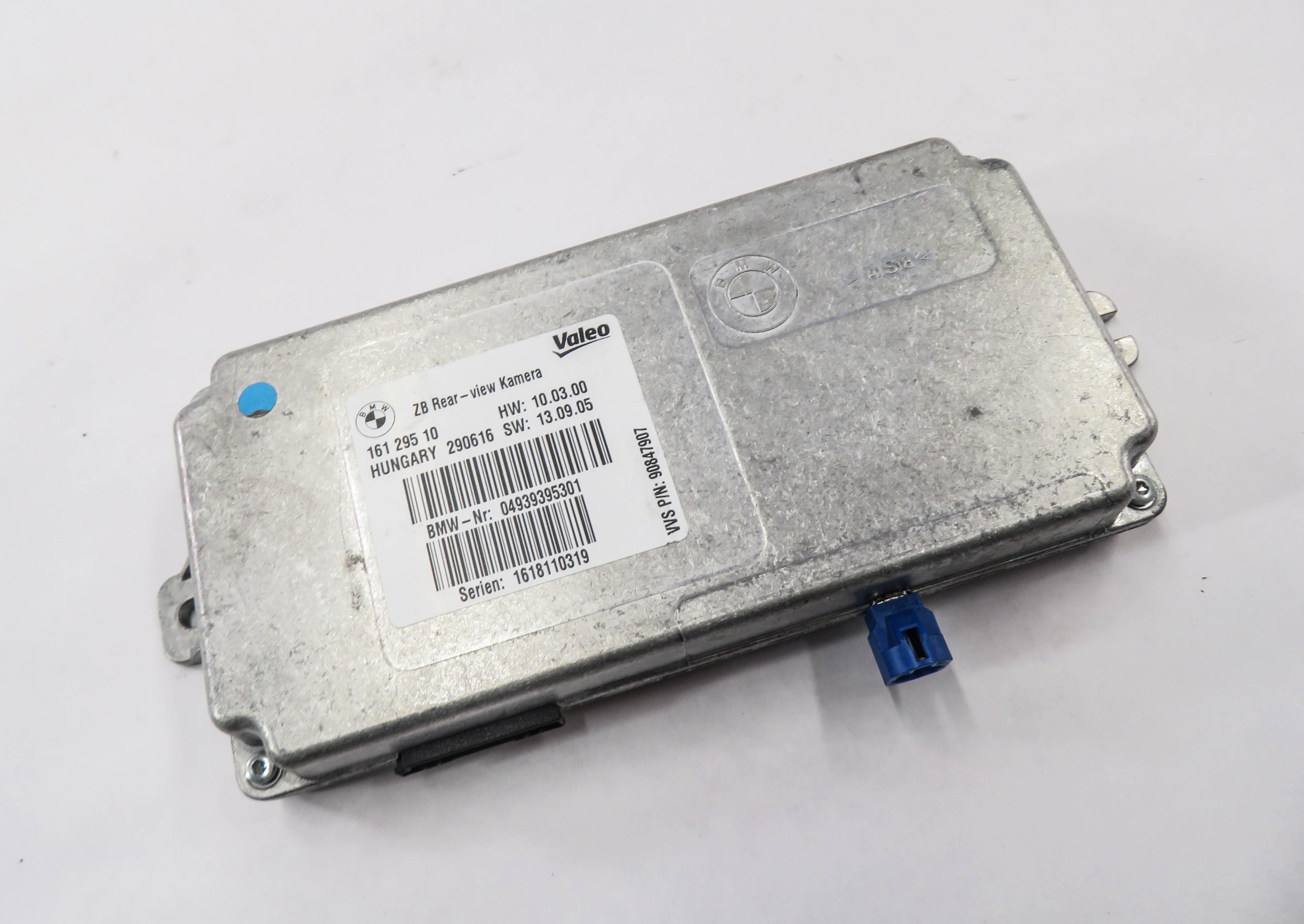 10-19 BMW 328i 330i 335i 528i 535i 550i 740i 750i M3 M4 - REARVIEW CAMERA MODULE — exact item pictured