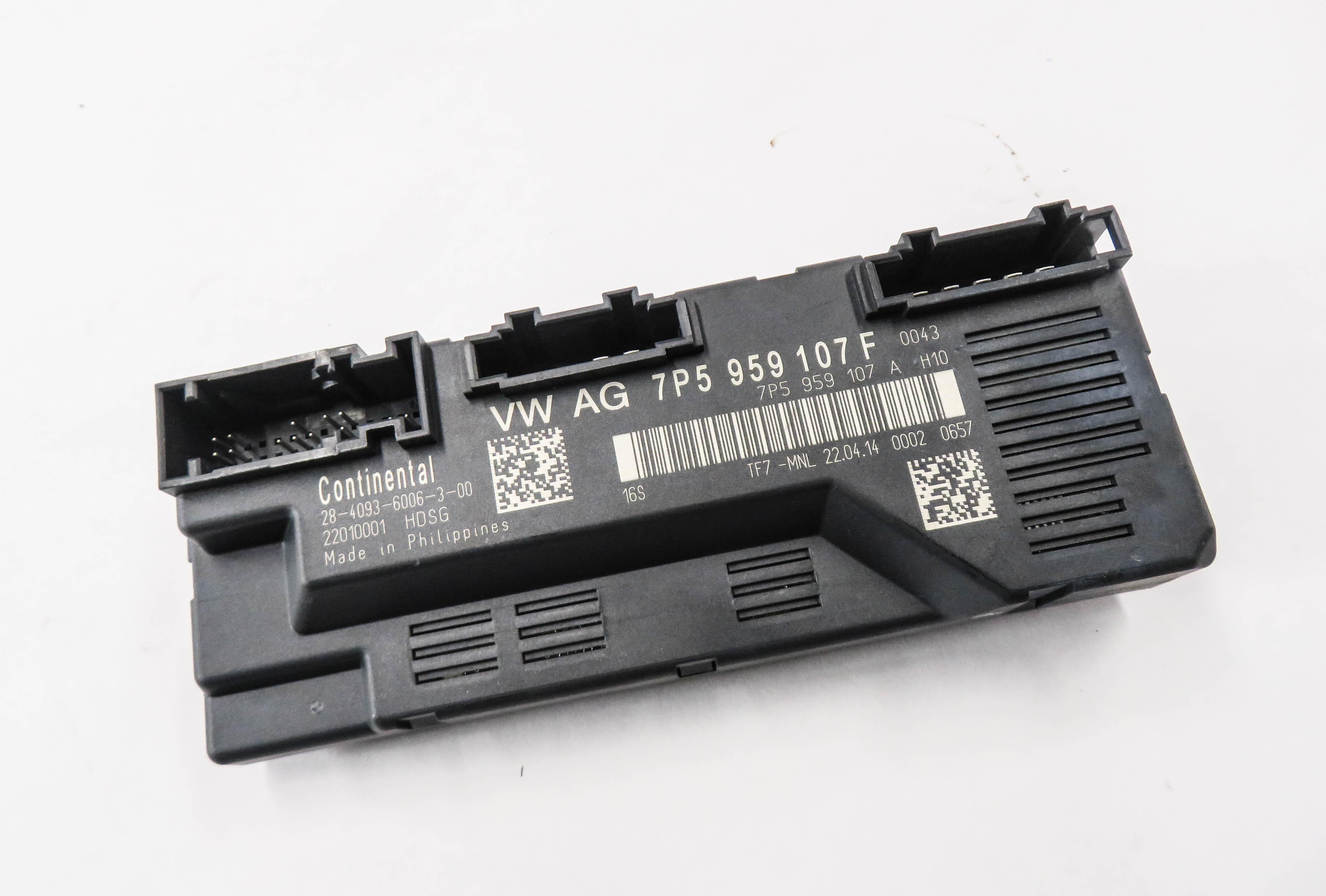 2014 PORSCHE CAYENNE (958) REAR TRUNK LIFT LIFTGATE CONTROL MODULE — exact item pictured