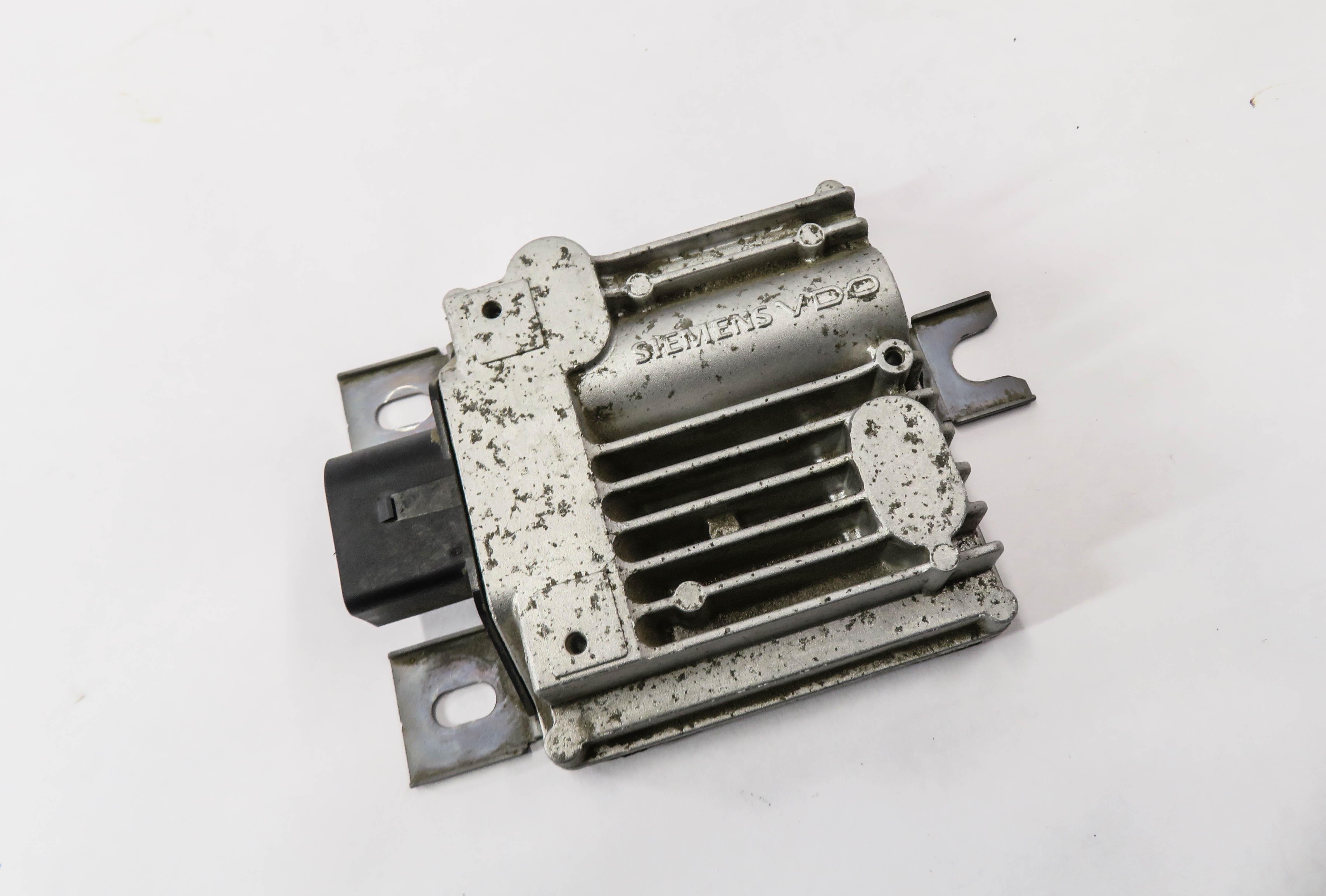 2010-2018 VW TOUAREG / PORSCHE CAYENNE PANAMERA (958 970 G1) FUEL PUMP MODULE — exact item pictured