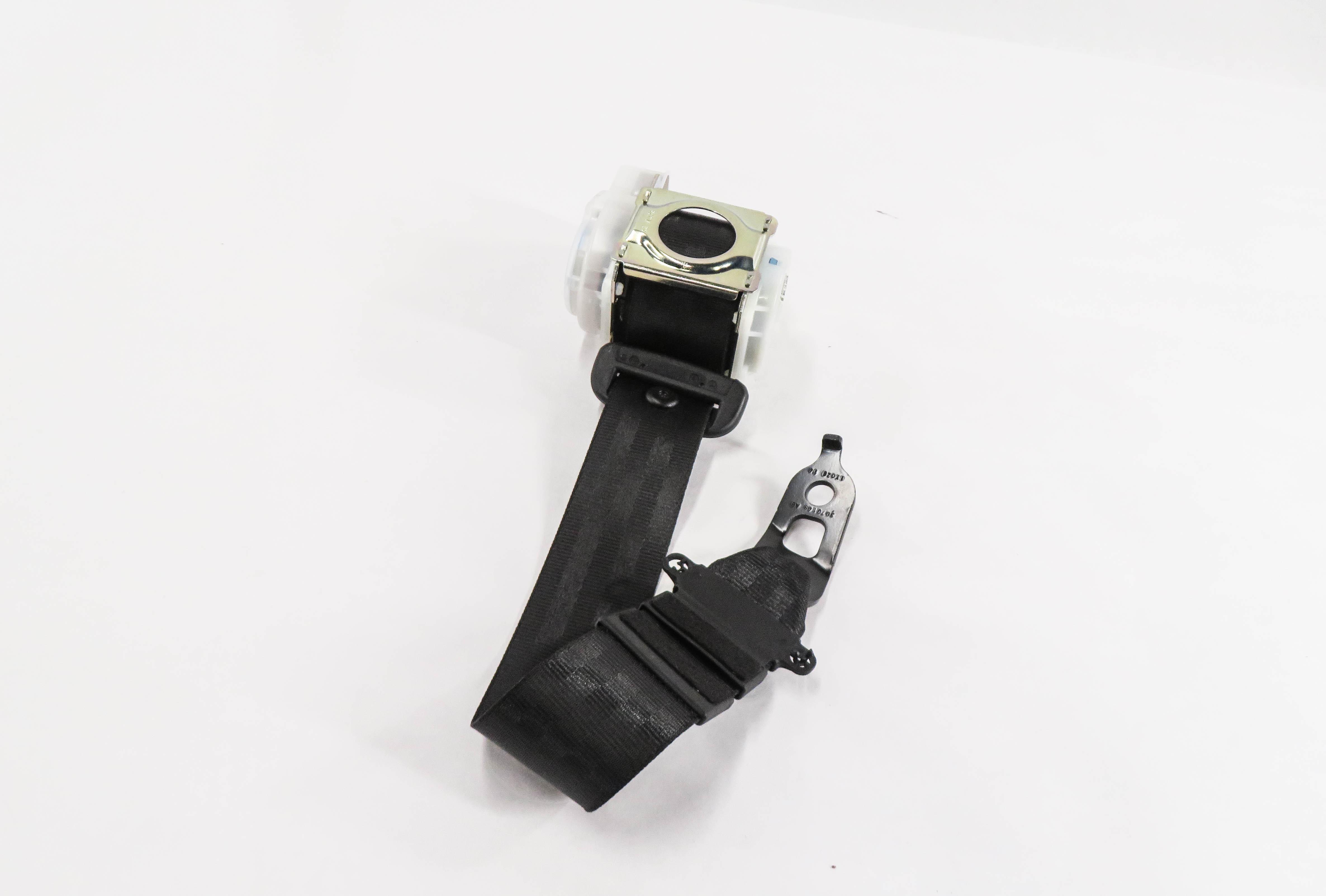 2014 PORSCHE CAYENNE (958) REAR SEAT - CENTER SEATBELT RETRACTOR (BLACK) — exact item pictured