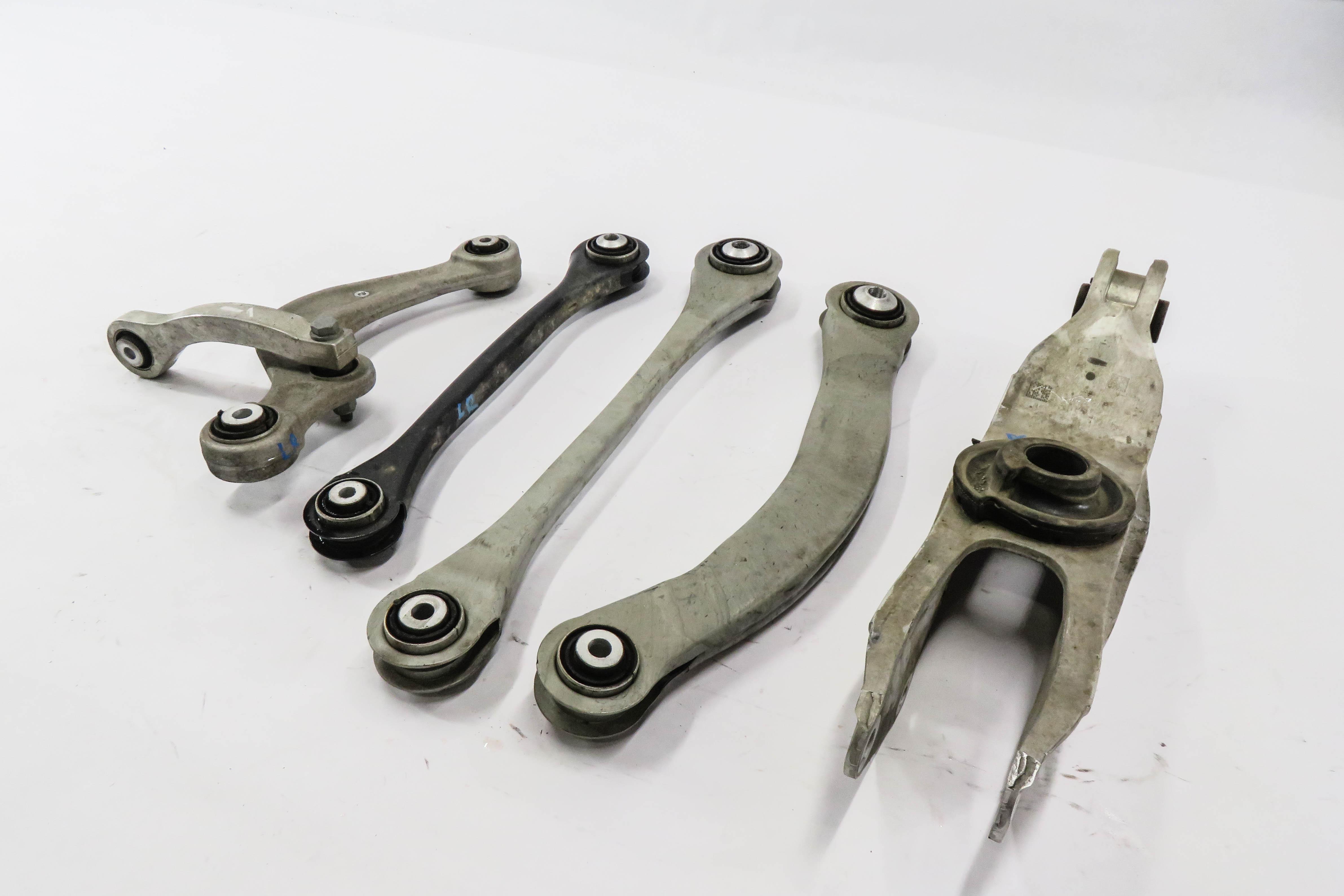 2017-2020 AUDI Q7 (4M) LEFT DRIVER REAR CONTROL ARM SET — exact item pictured