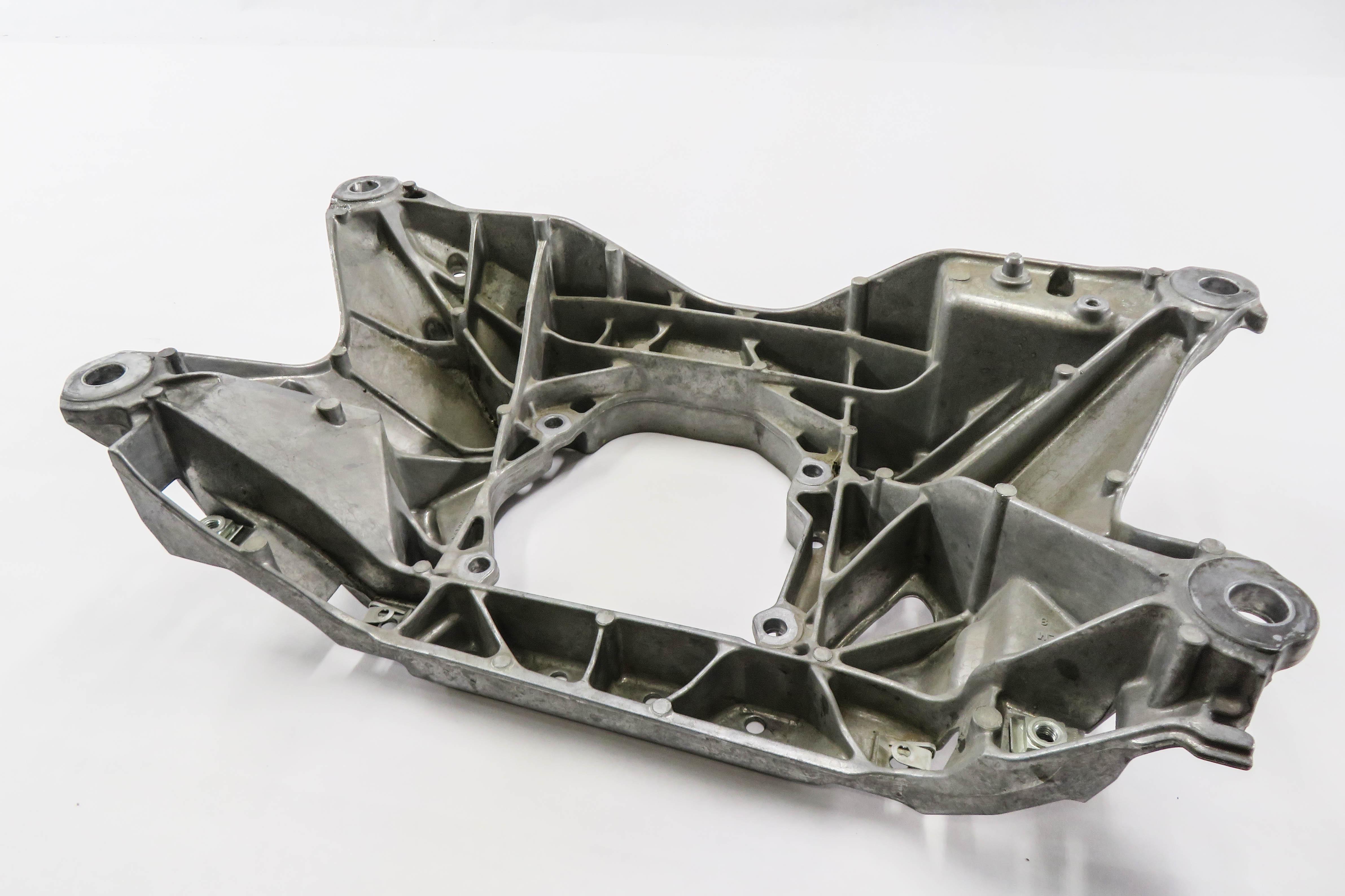 2017 AUDI Q7 (4M) 3.0L ENGINE - TRANSMISSION CROSSMEMBER MOUNT BRACKET — exact item pictured