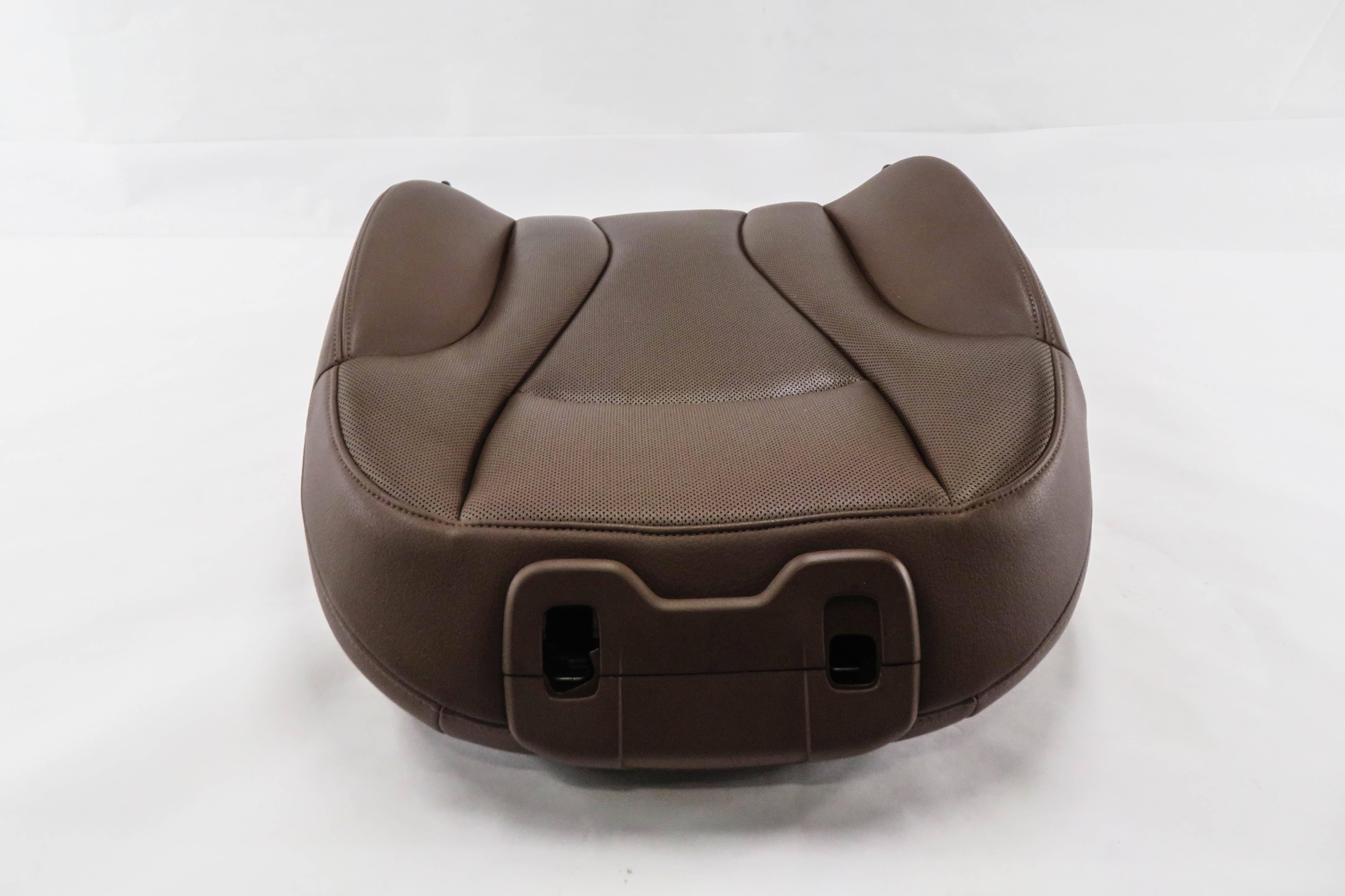 2017 AUDI Q7 (4M) PASSENGER - UPPER TOP HEATED SEAT CUSHION (NOUGAT BROWN NV) — exact item pictured